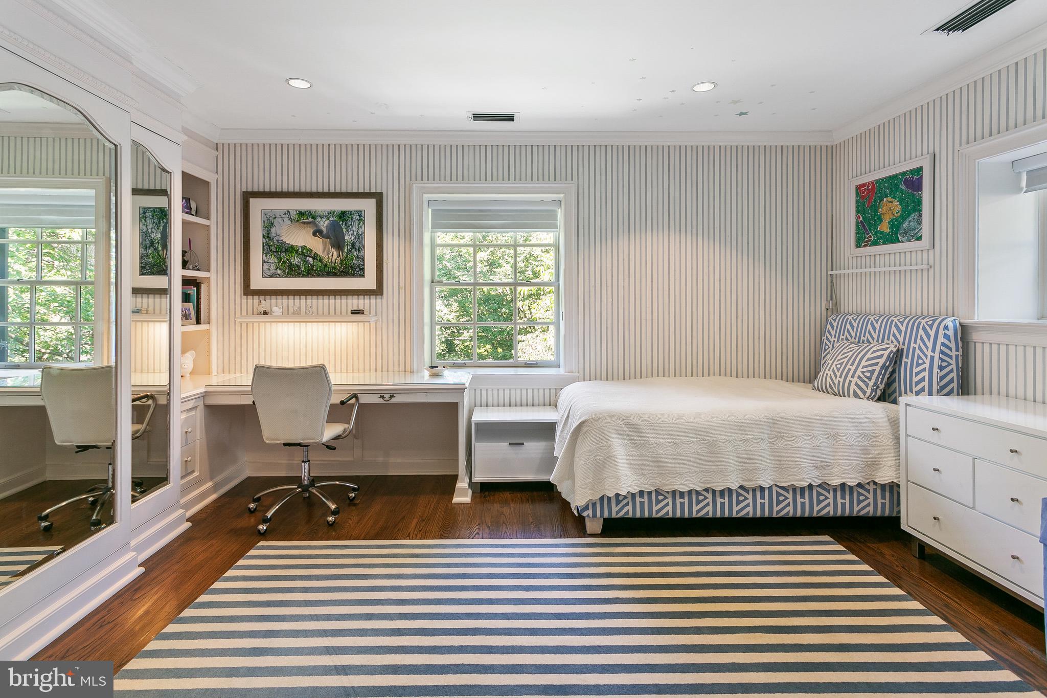 WESLEY HEIGHTS - Residential