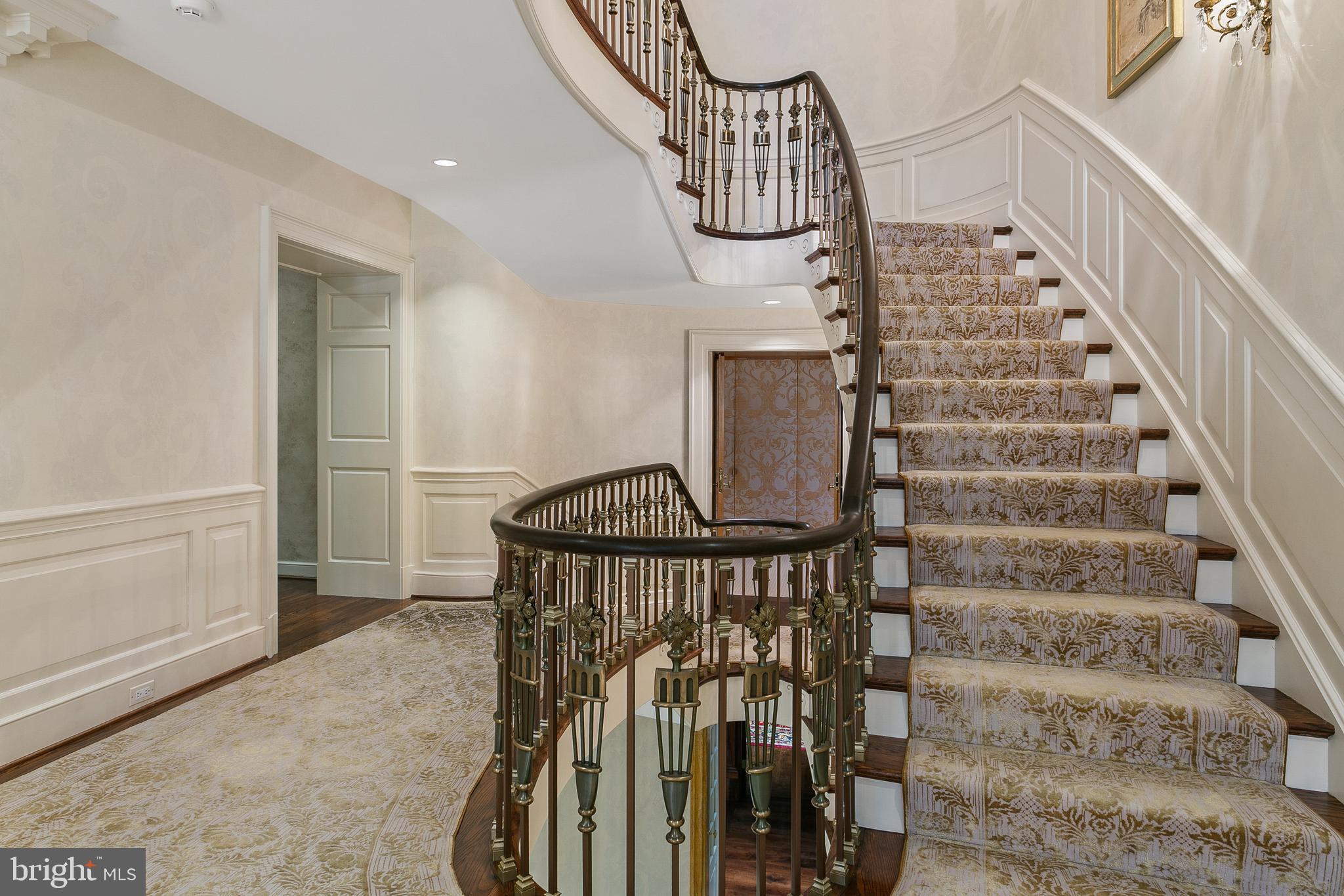 WESLEY HEIGHTS - Residential