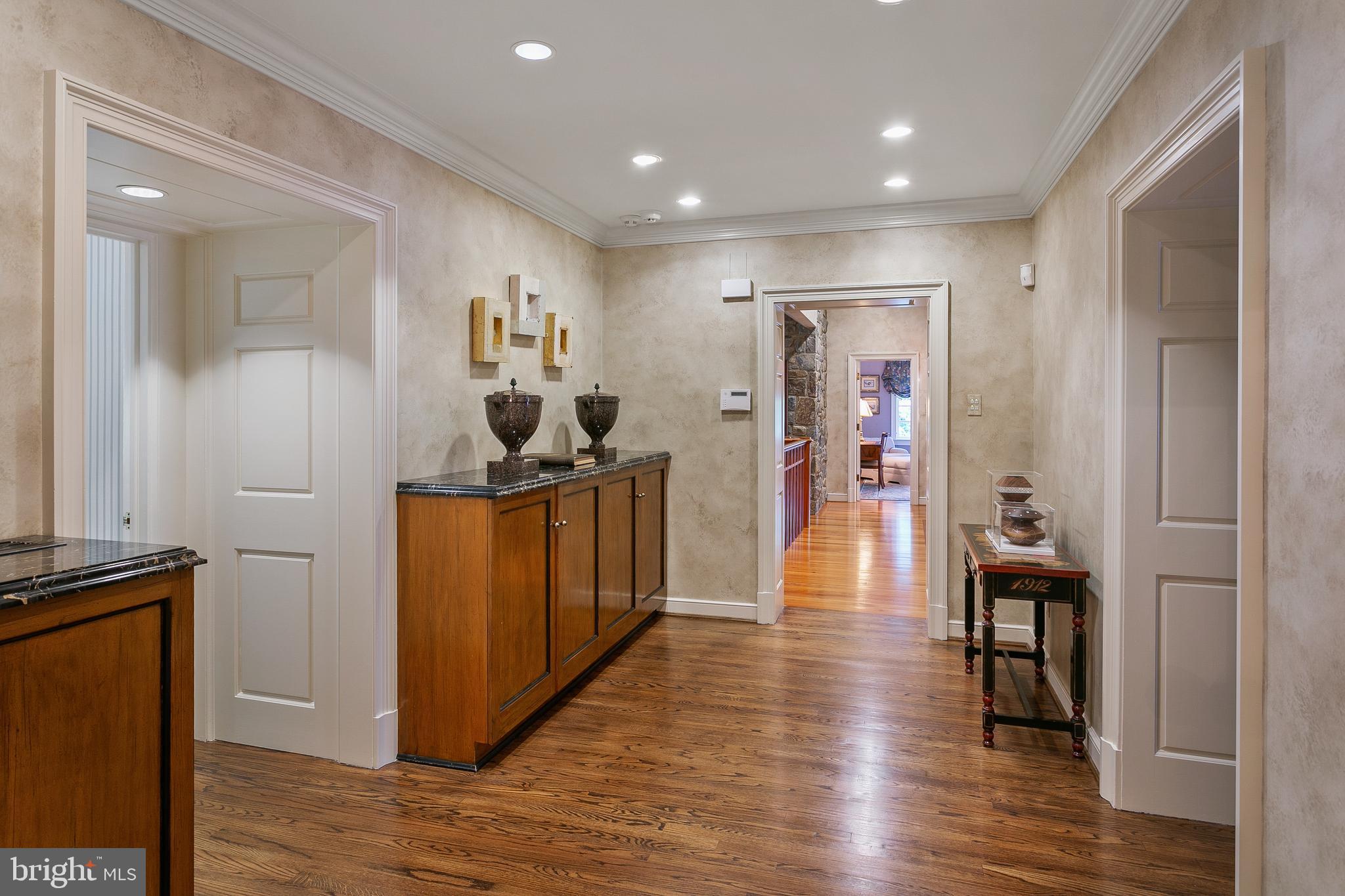 WESLEY HEIGHTS - Residential