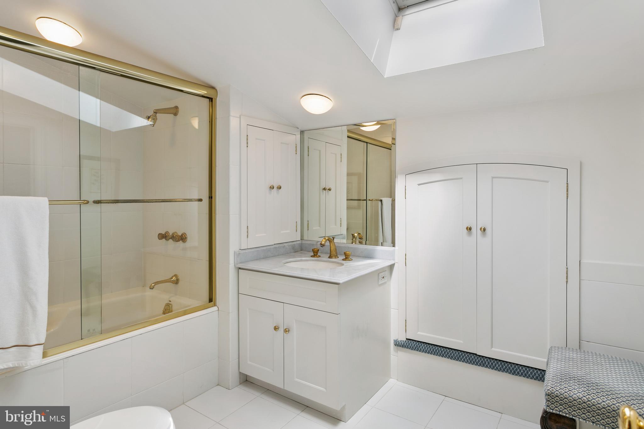 WESLEY HEIGHTS - Residential