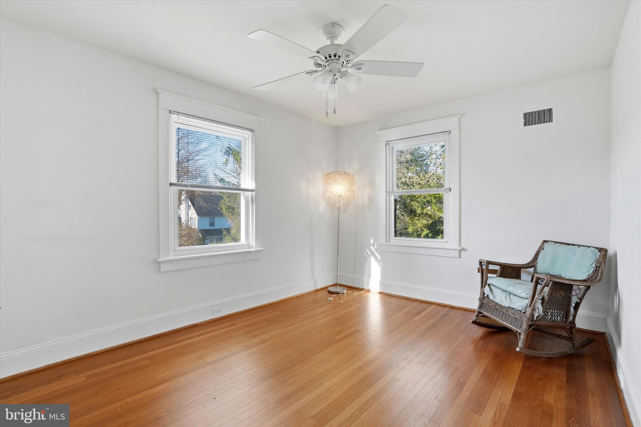 JENKINTOWN - Residential