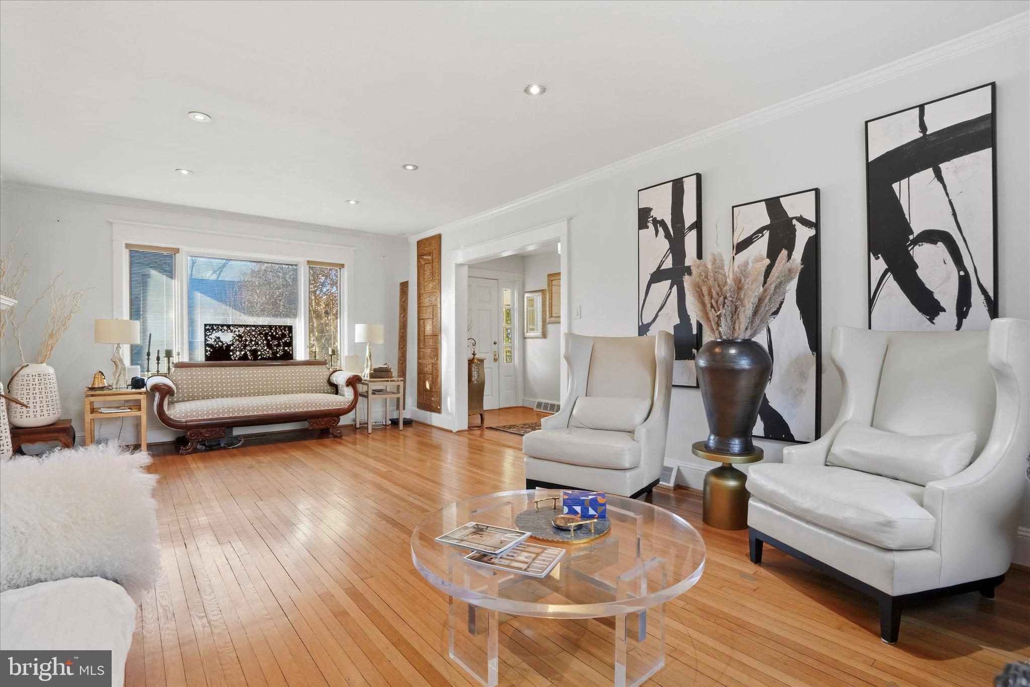 JENKINTOWN - Residential