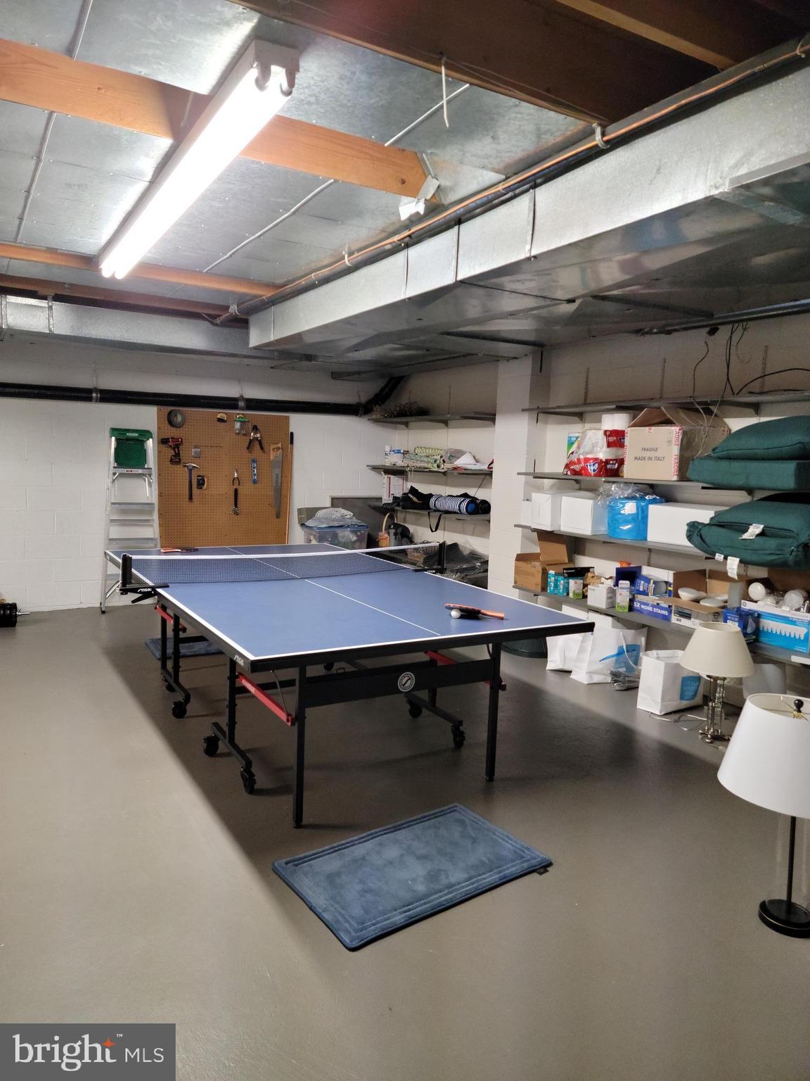 THACHER CT - Residential Lease