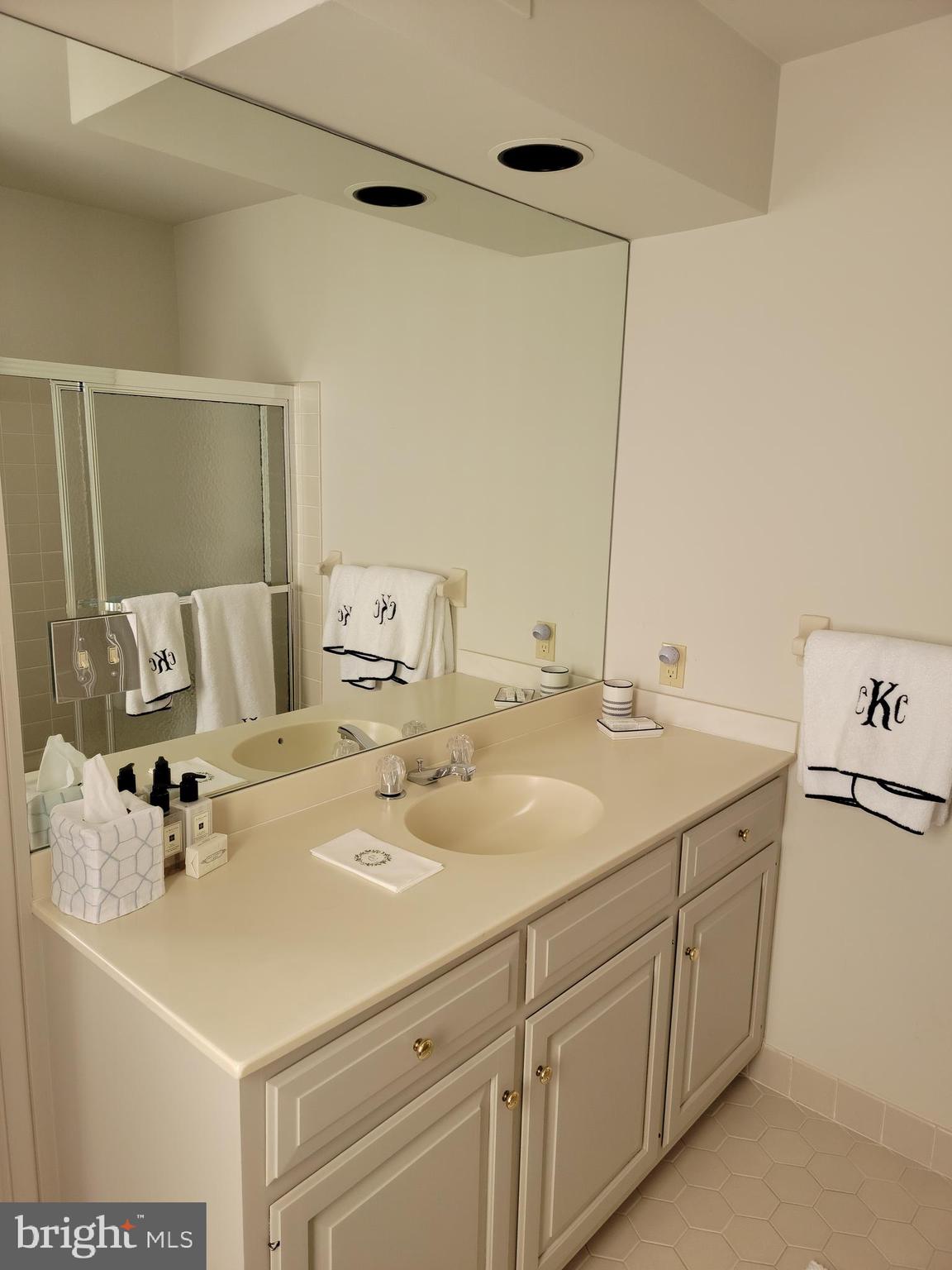 THACHER CT - Residential Lease