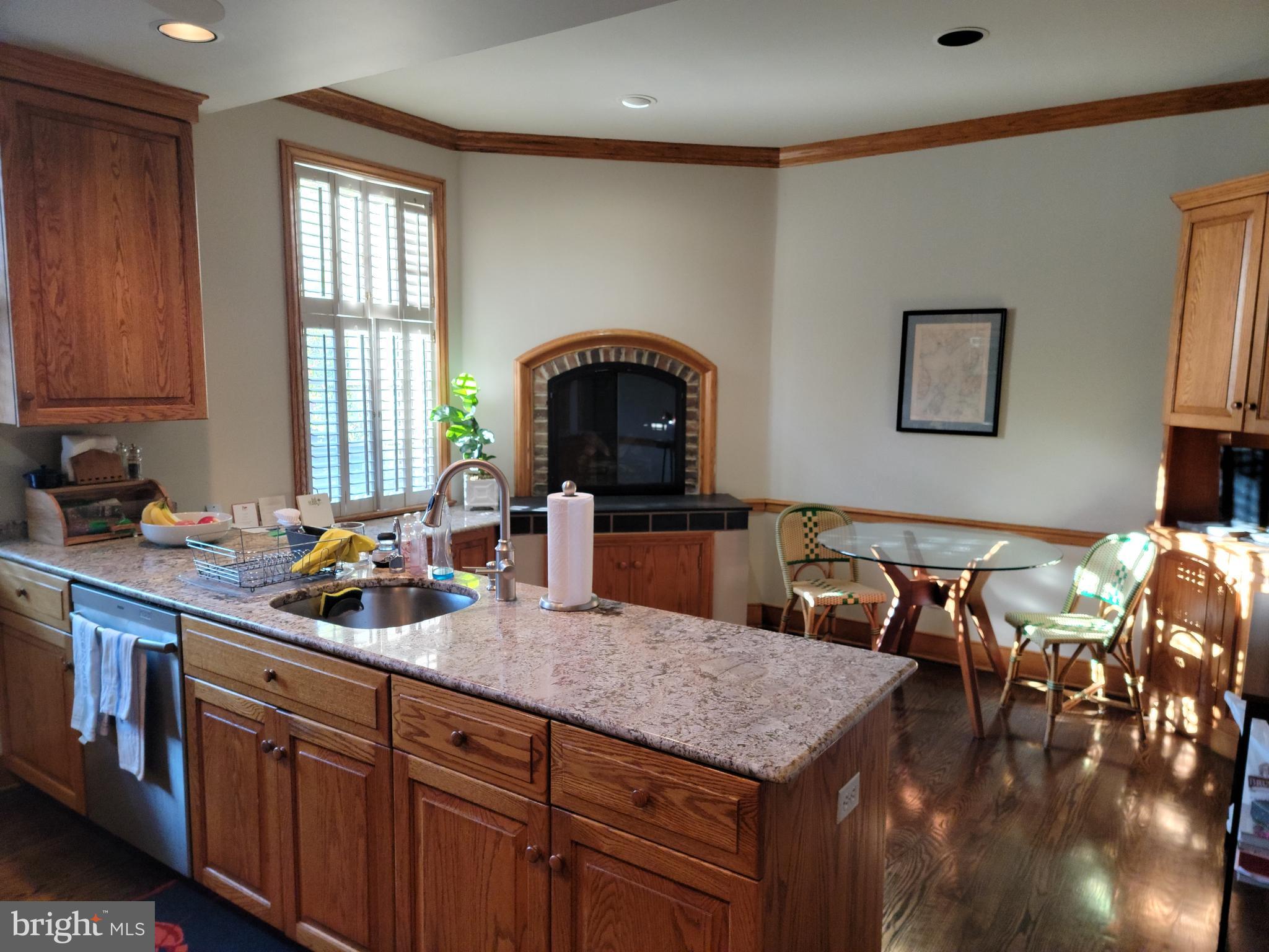 THACHER CT - Residential Lease