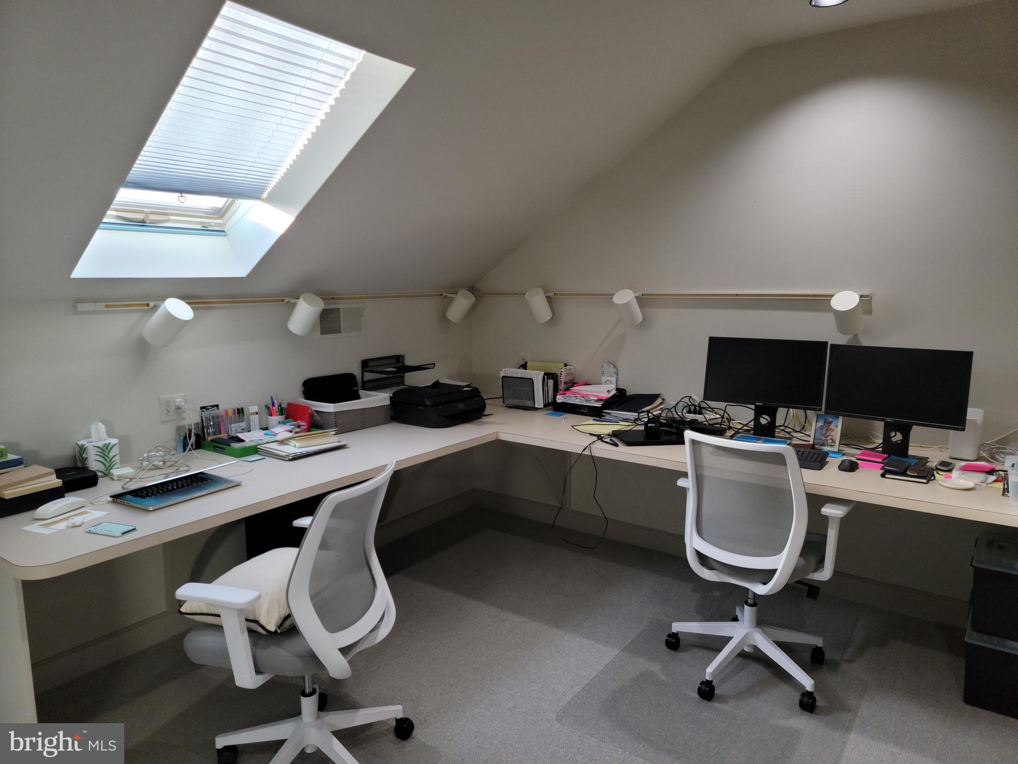 THACHER CT - Residential Lease