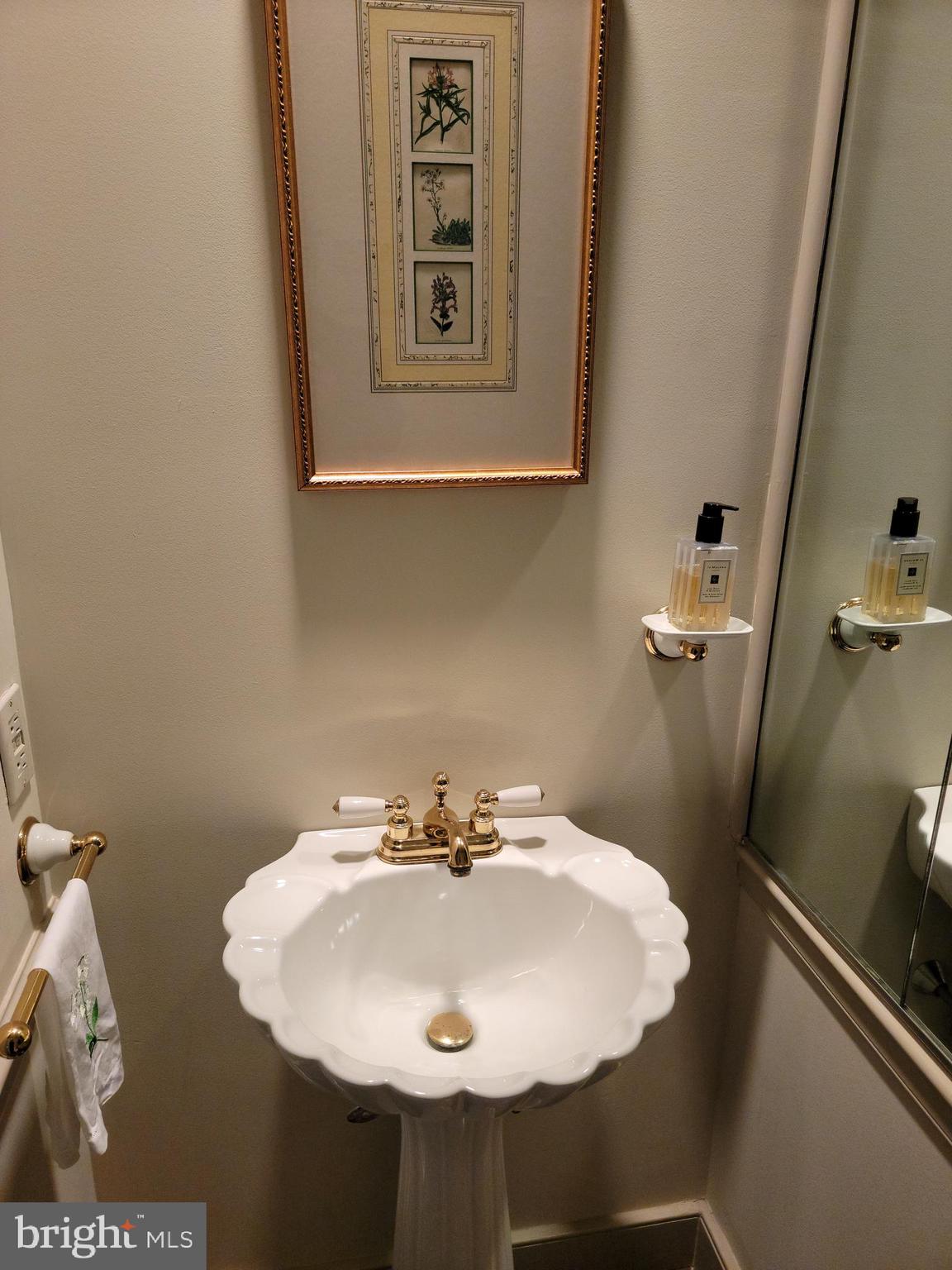 THACHER CT - Residential Lease