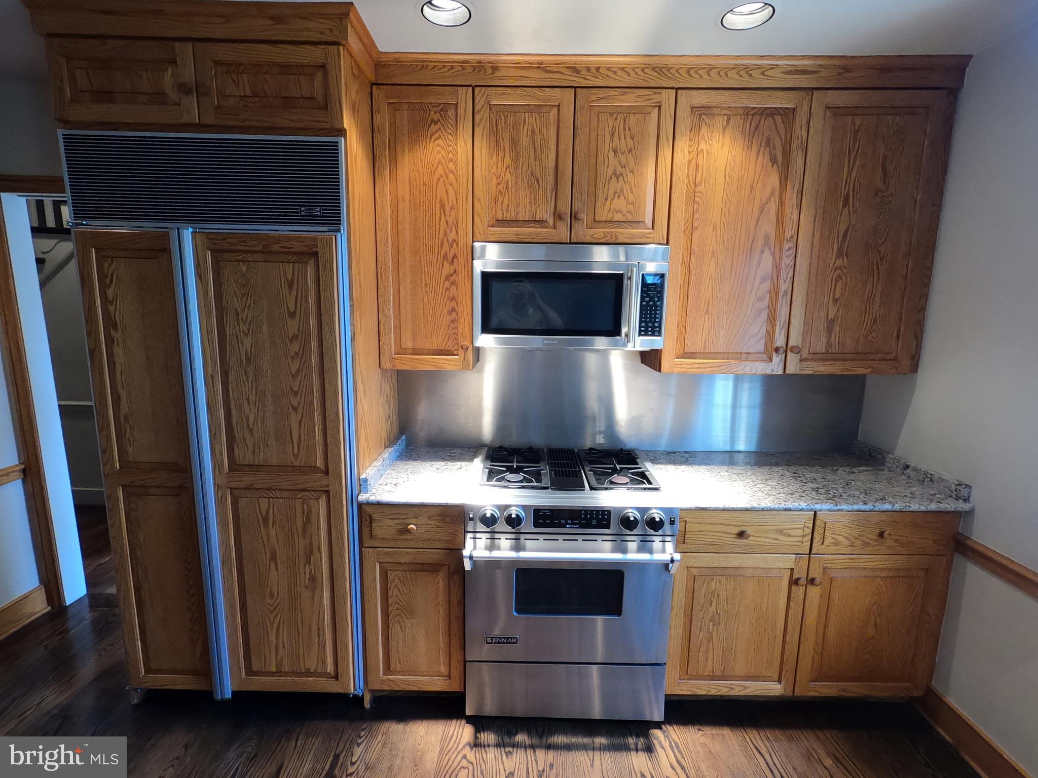 THACHER CT - Residential Lease