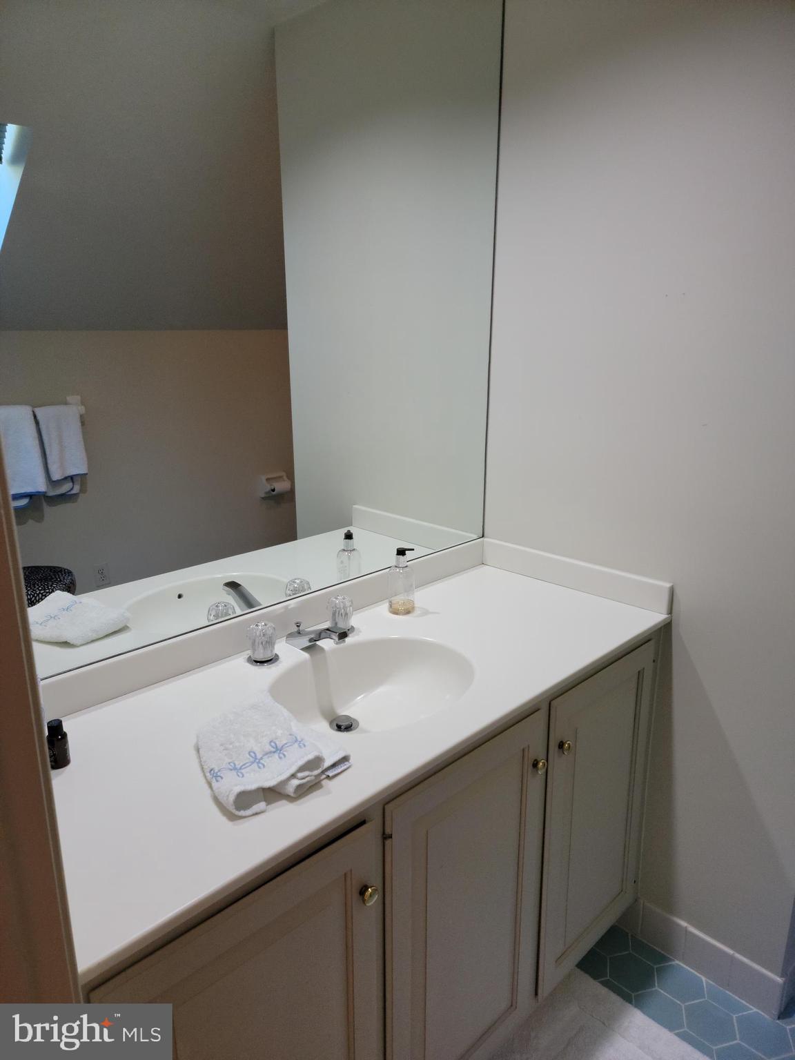 THACHER CT - Residential Lease