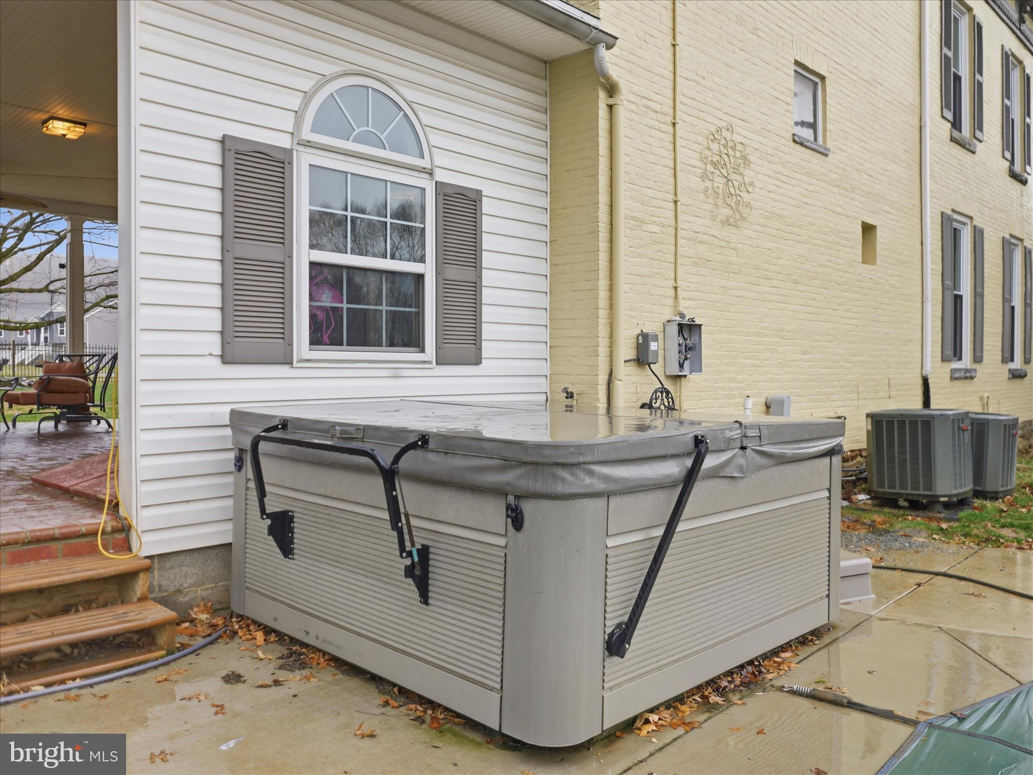 WAYNESBORO TWP - Residential