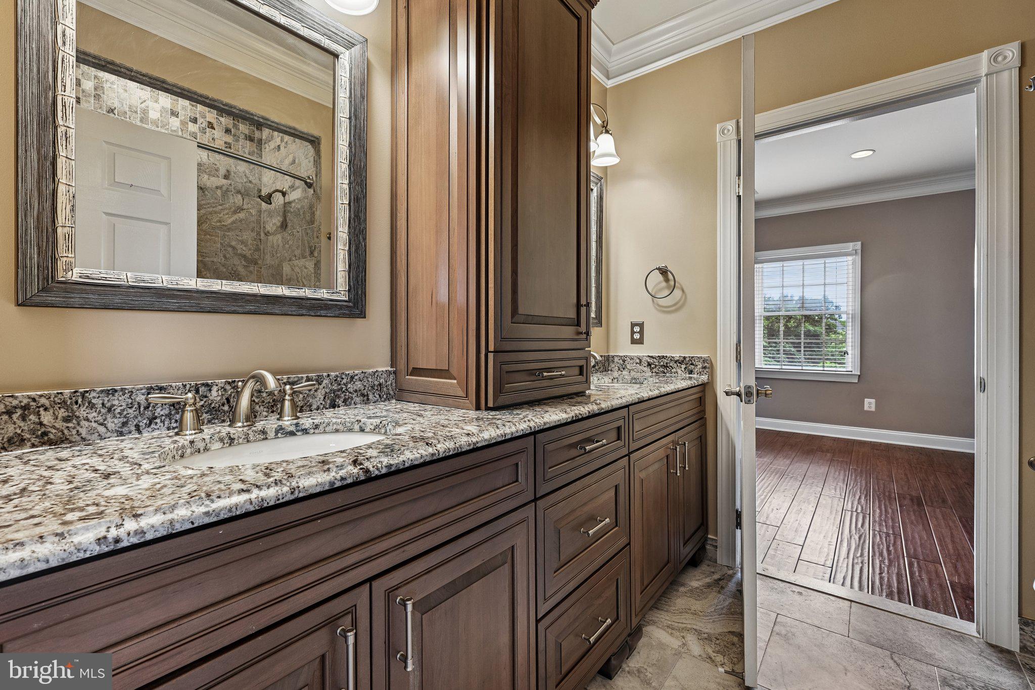 BELMONT COUNTRY CLUB - Residential