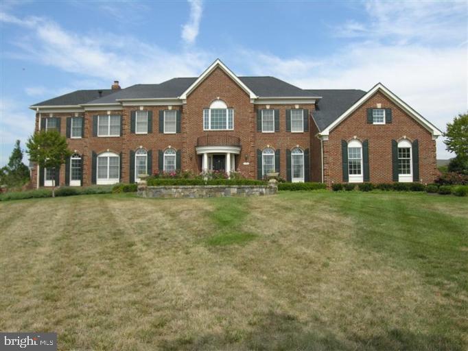 BELMONT COUNTRY CLUB - Residential