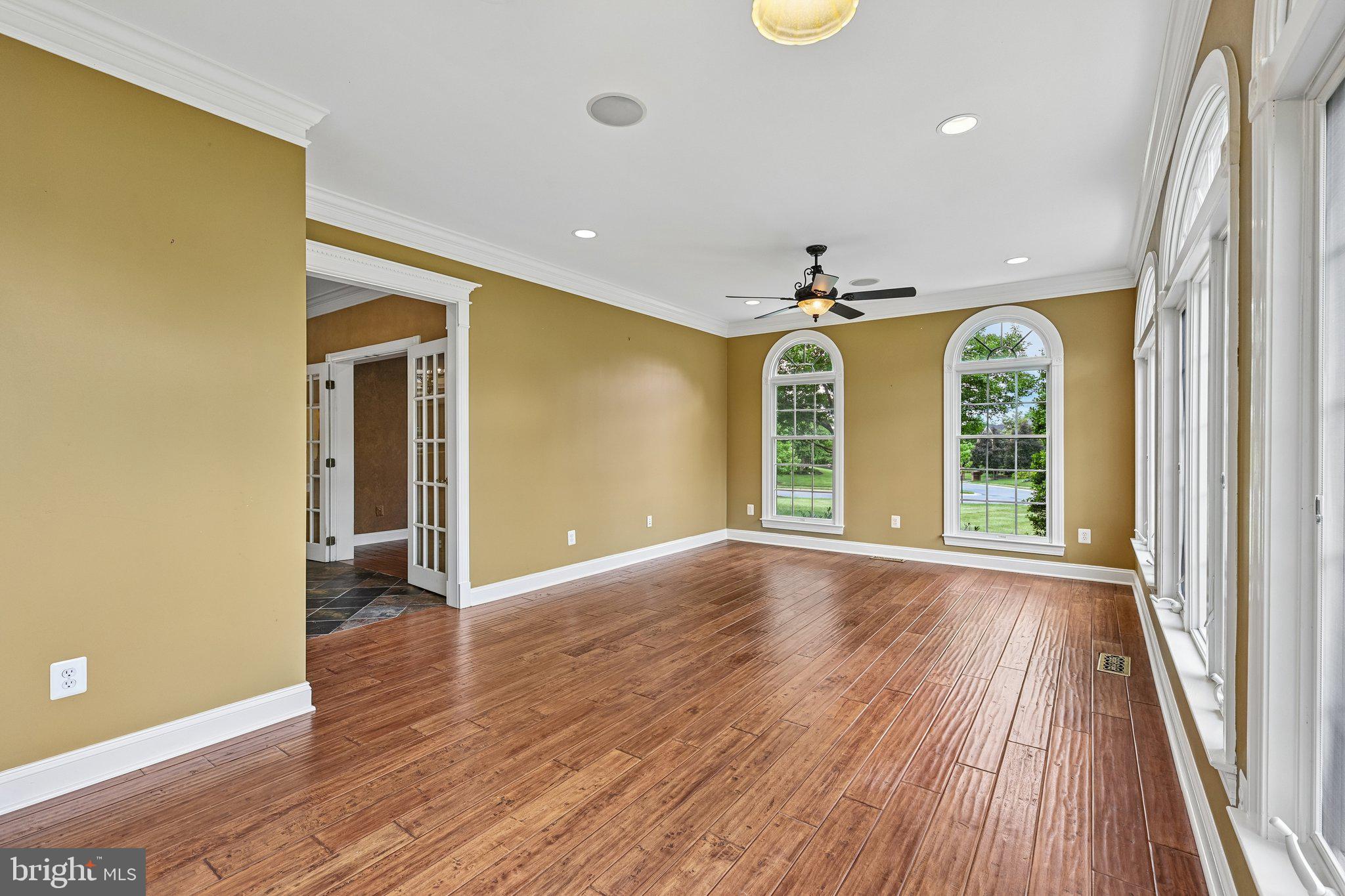 BELMONT COUNTRY CLUB - Residential