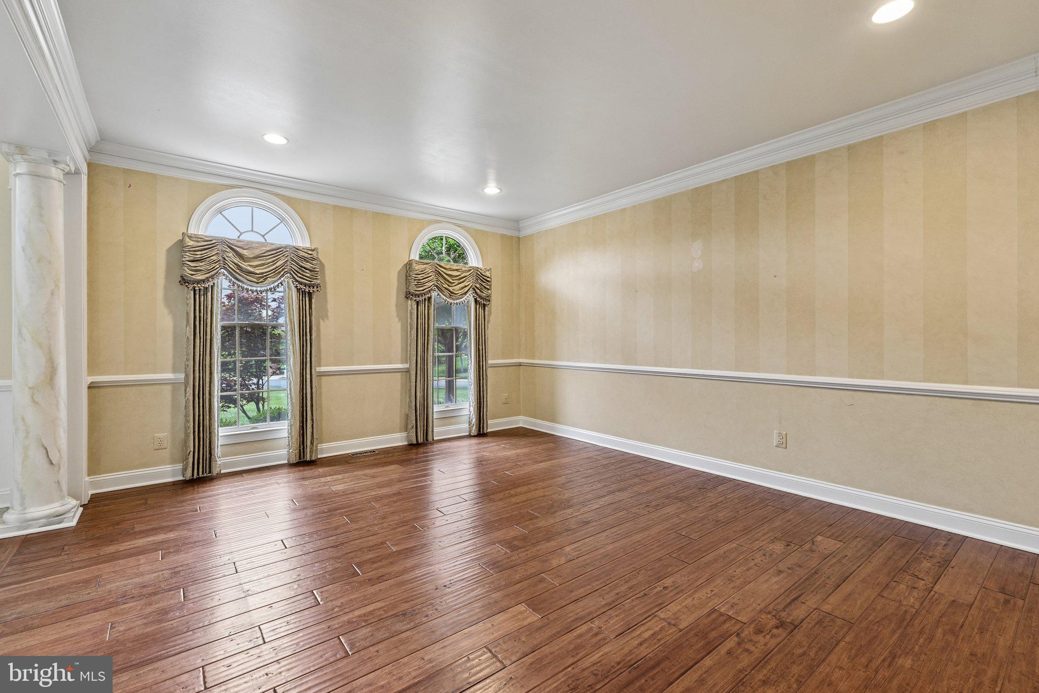 BELMONT COUNTRY CLUB - Residential