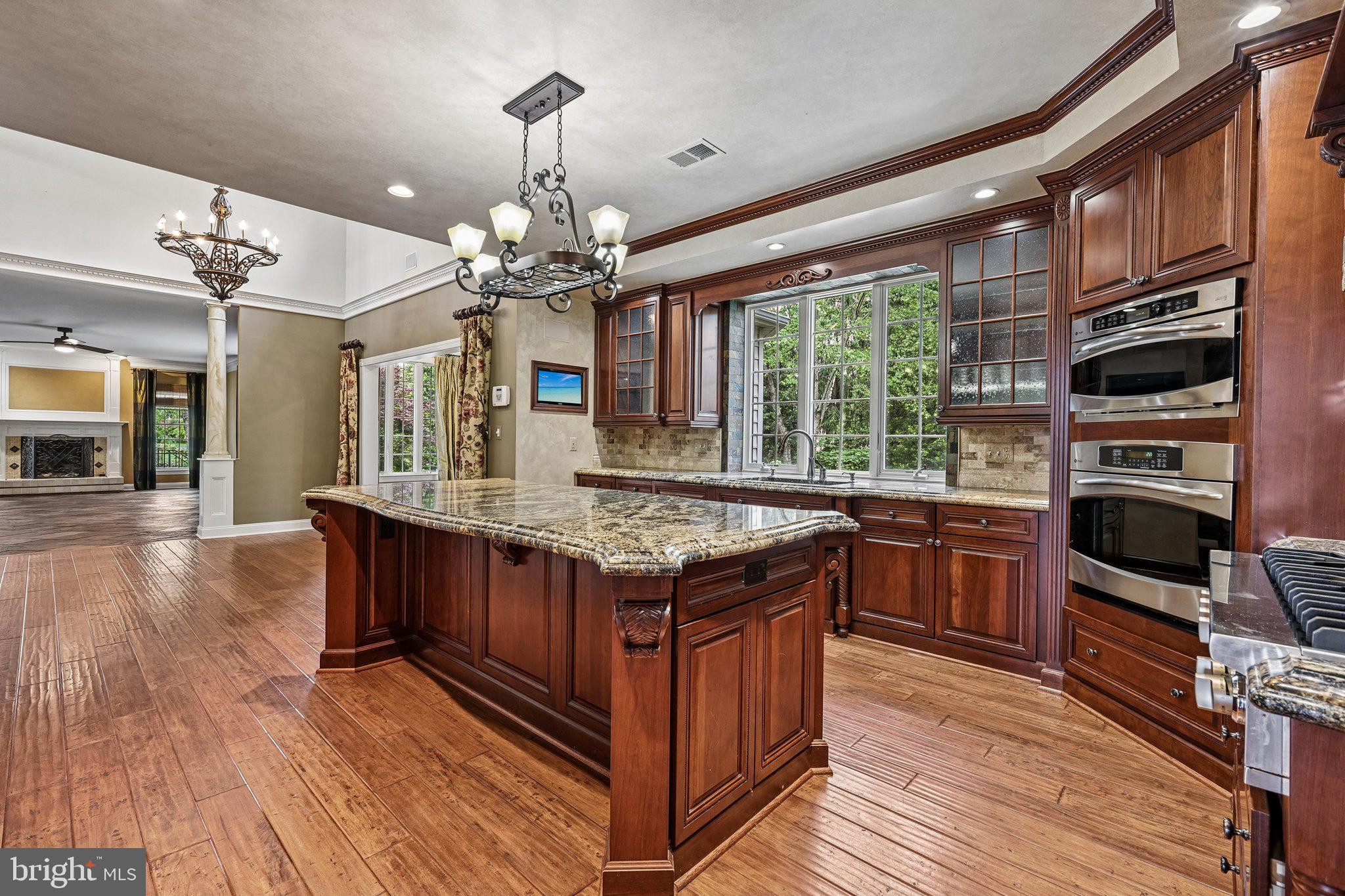 BELMONT COUNTRY CLUB - Residential