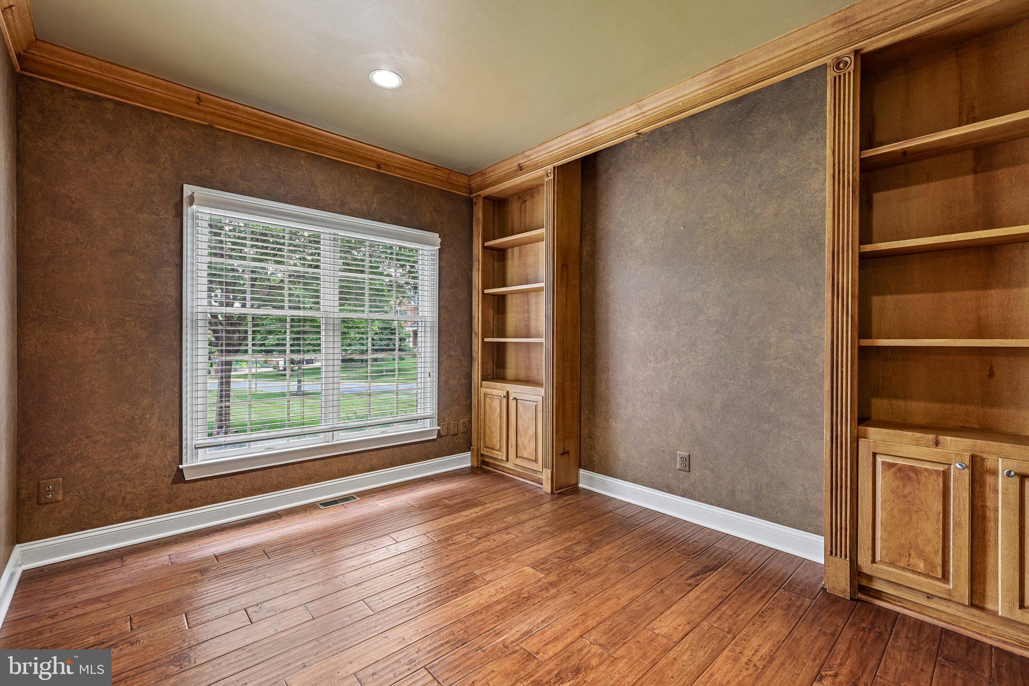 BELMONT COUNTRY CLUB - Residential