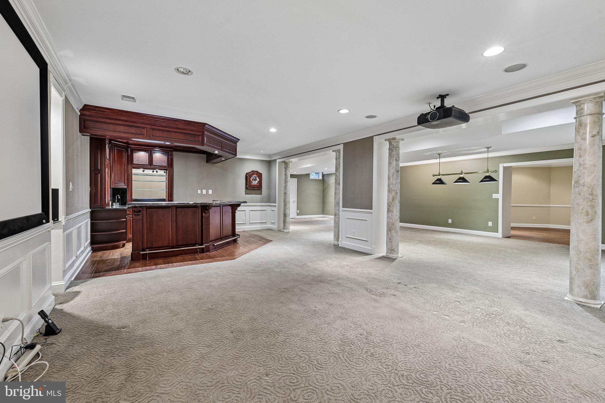 BELMONT COUNTRY CLUB - Residential