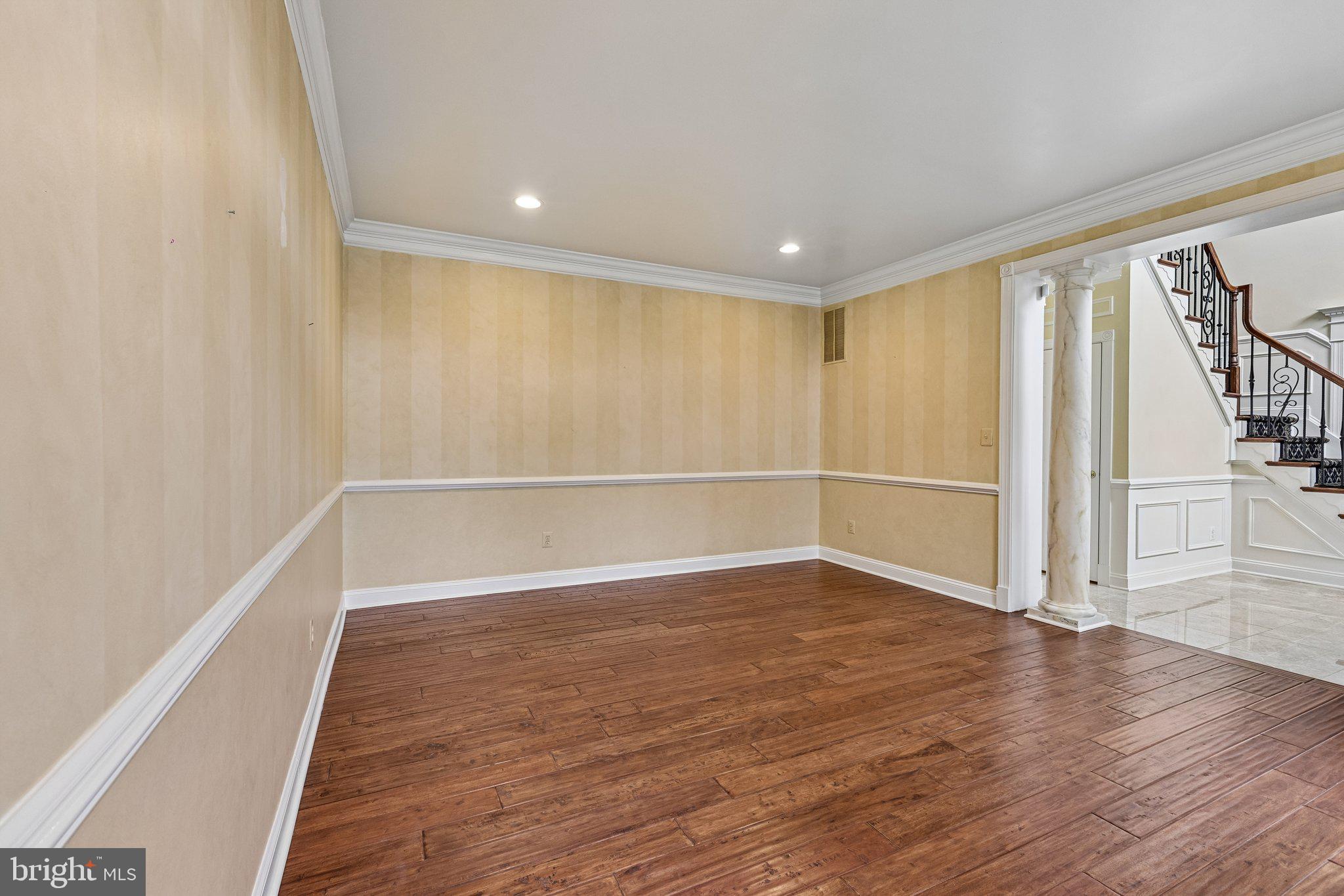 BELMONT COUNTRY CLUB - Residential