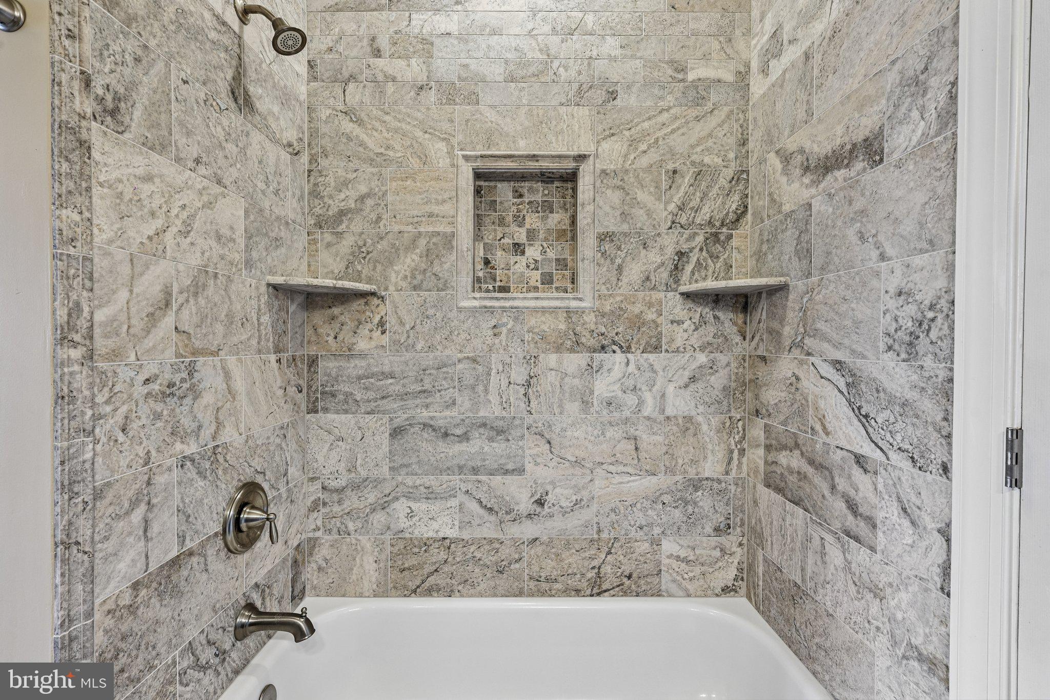 BELMONT COUNTRY CLUB - Residential