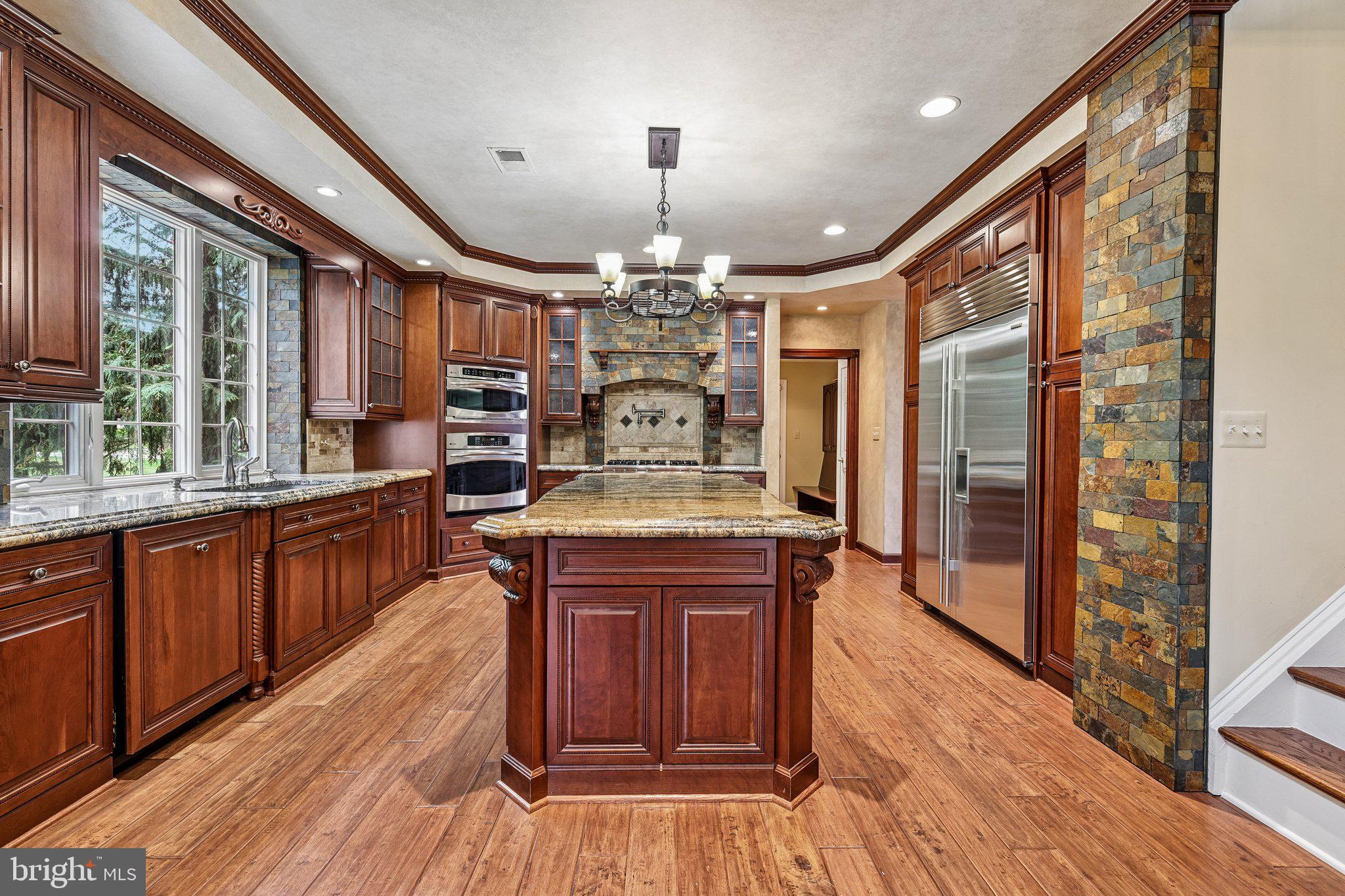 BELMONT COUNTRY CLUB - Residential