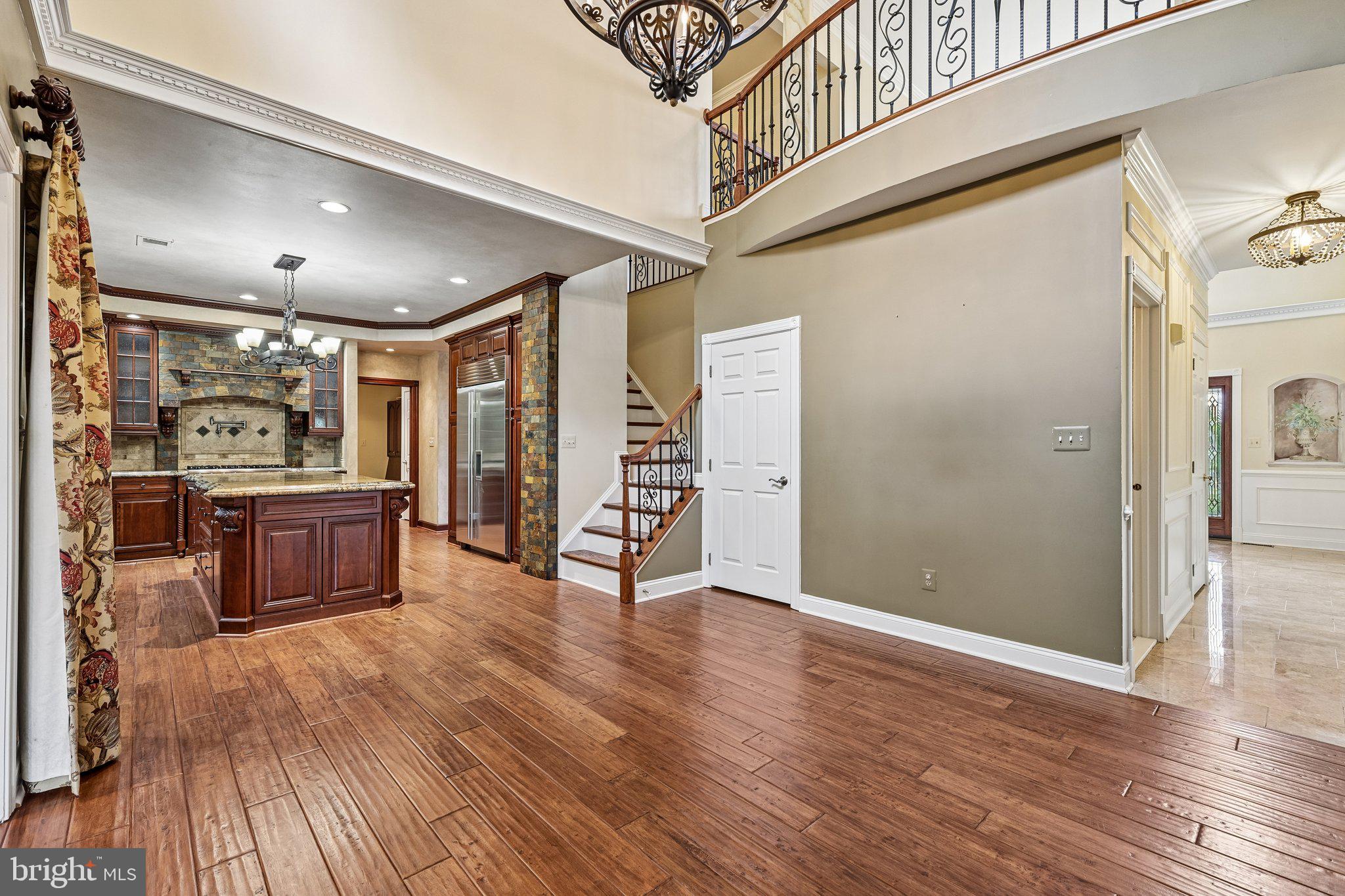 BELMONT COUNTRY CLUB - Residential