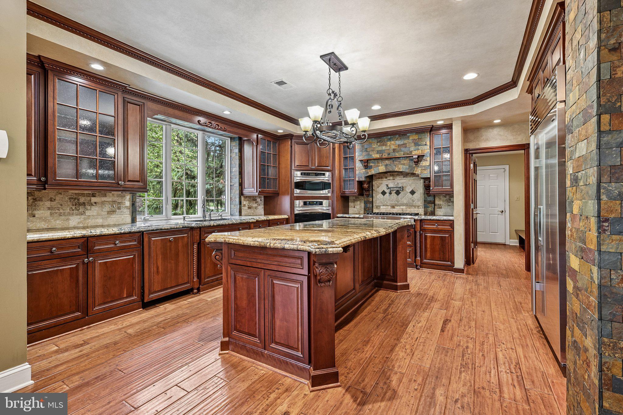 BELMONT COUNTRY CLUB - Residential