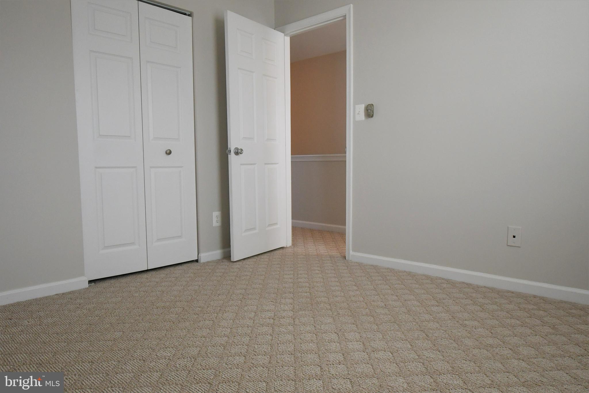 WAYSIDE VILLAGE - Residential Lease