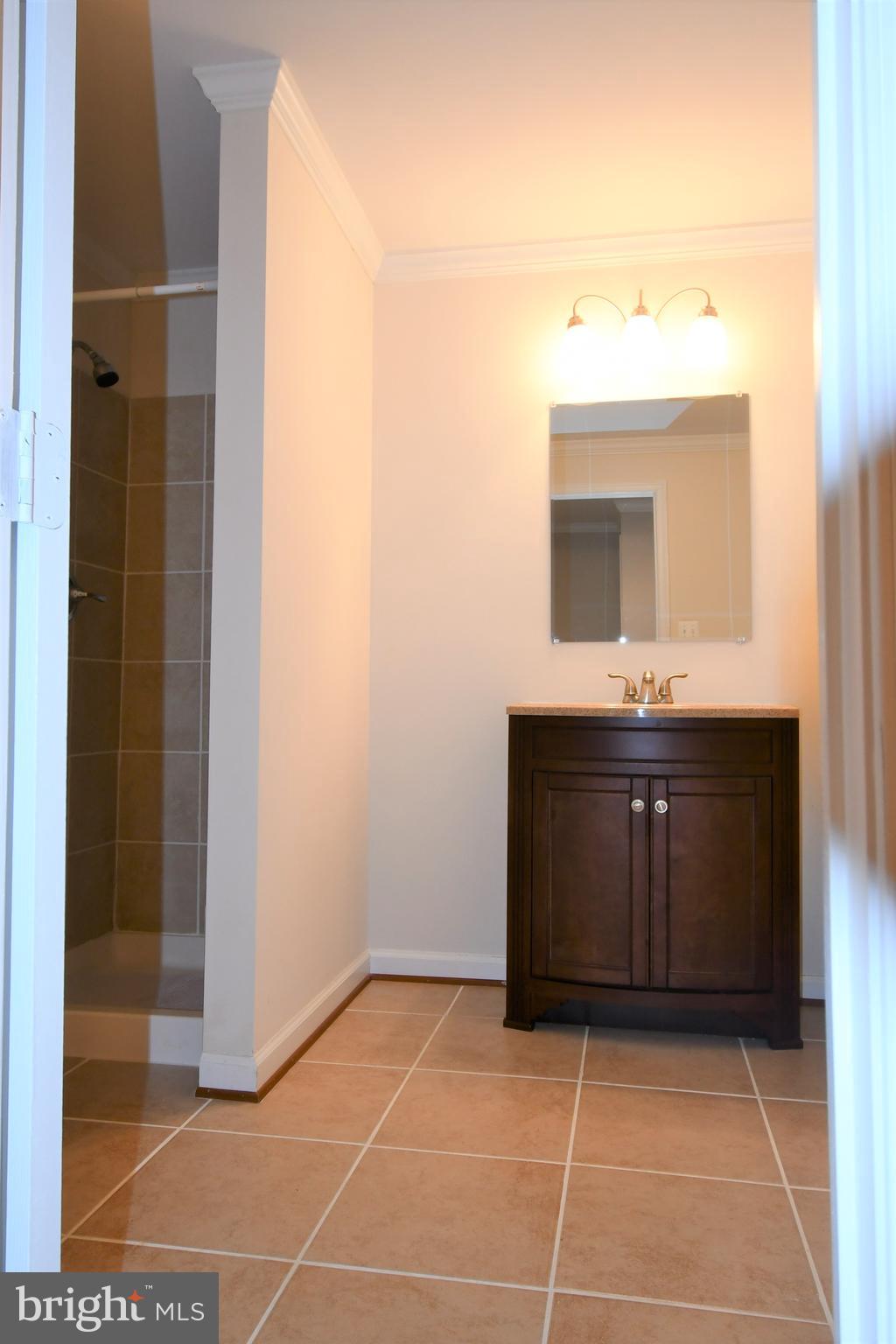 WAYSIDE VILLAGE - Residential Lease