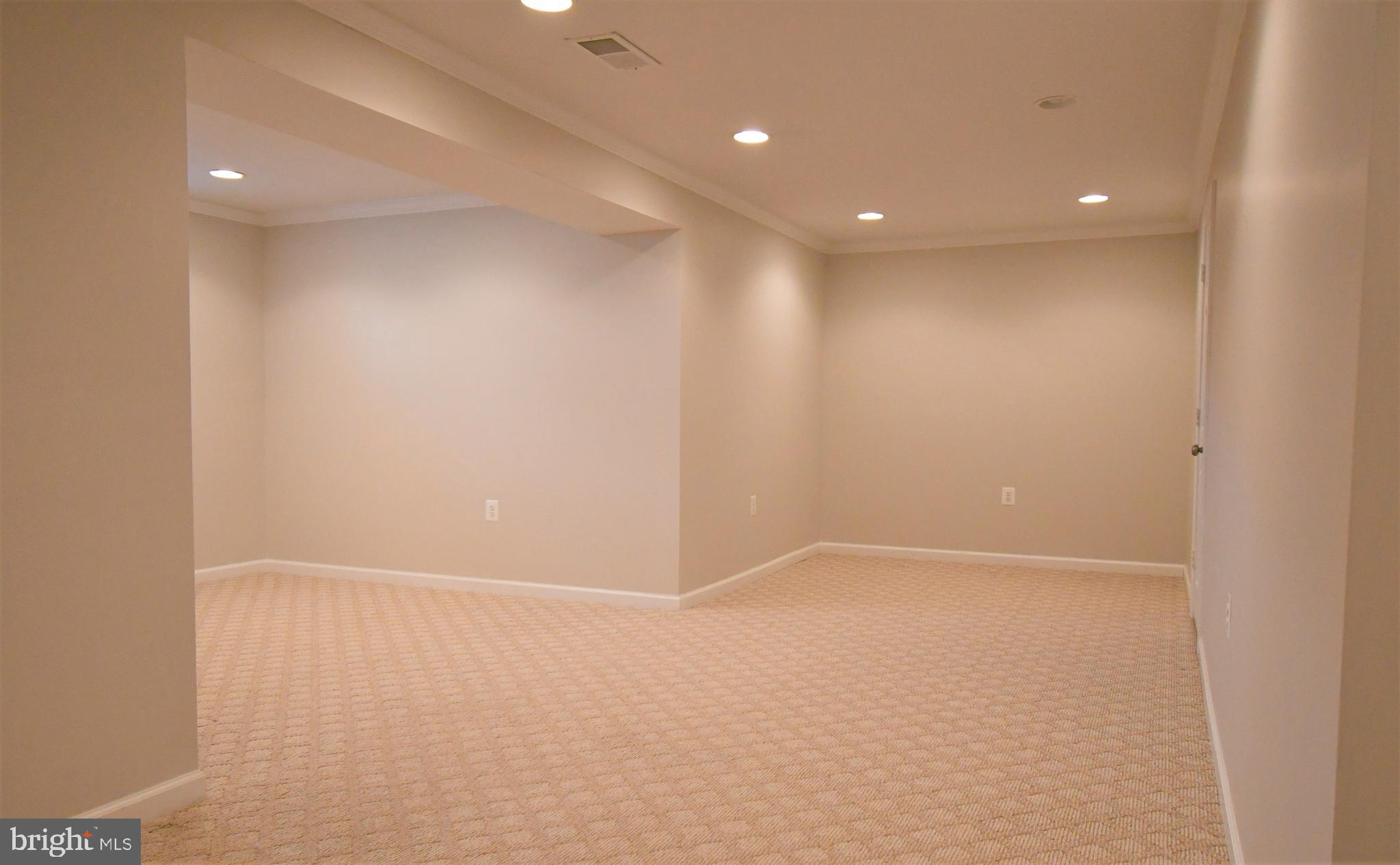 WAYSIDE VILLAGE - Residential Lease