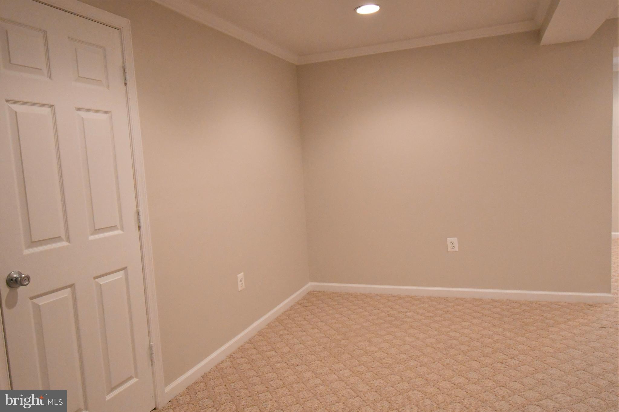 WAYSIDE VILLAGE - Residential Lease