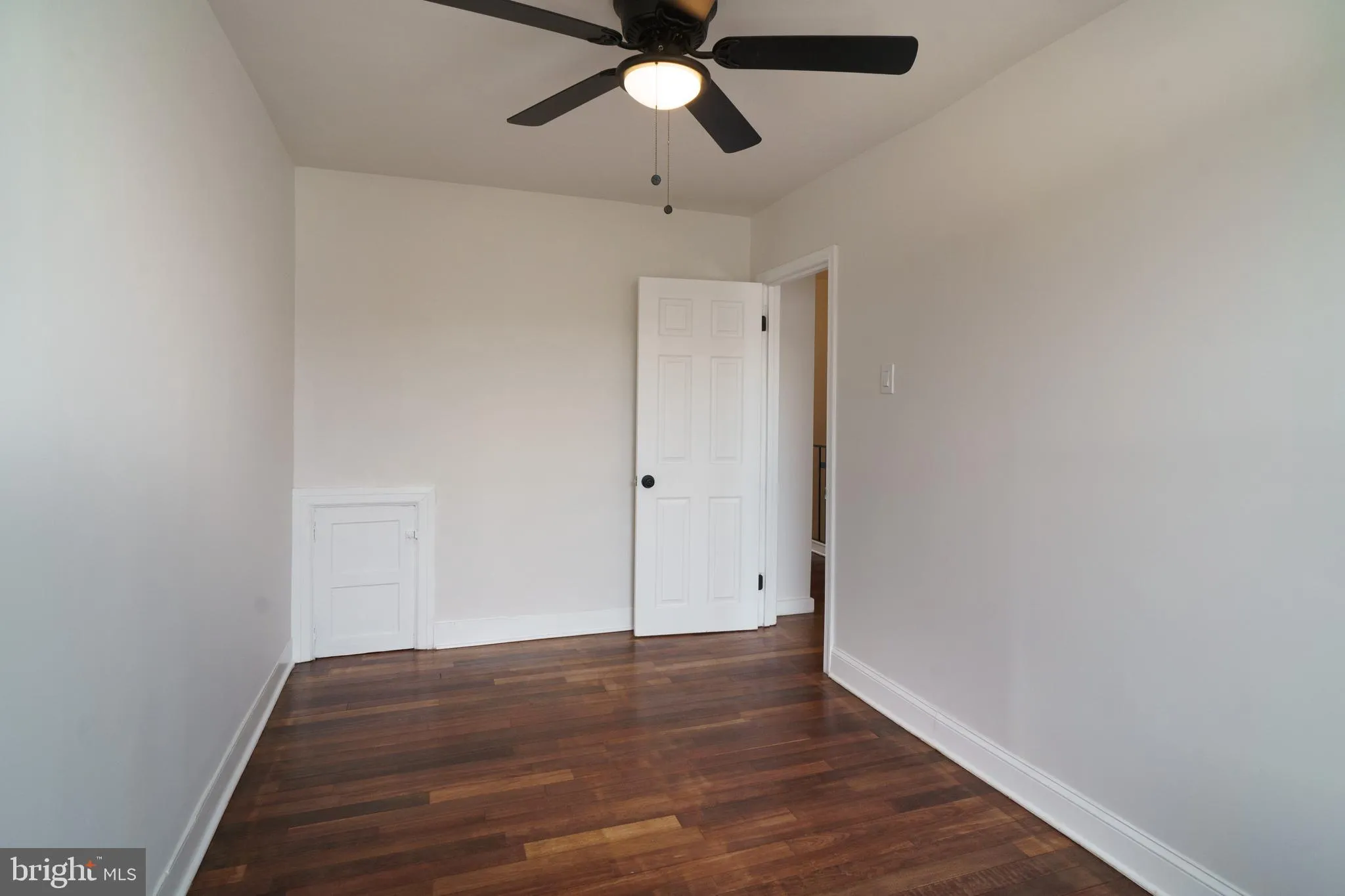 Philadelphia, Pennsylvania 19142, United States, 4 Bedrooms Bedrooms, ,2 BathroomsBathrooms,Residential,Active,77436