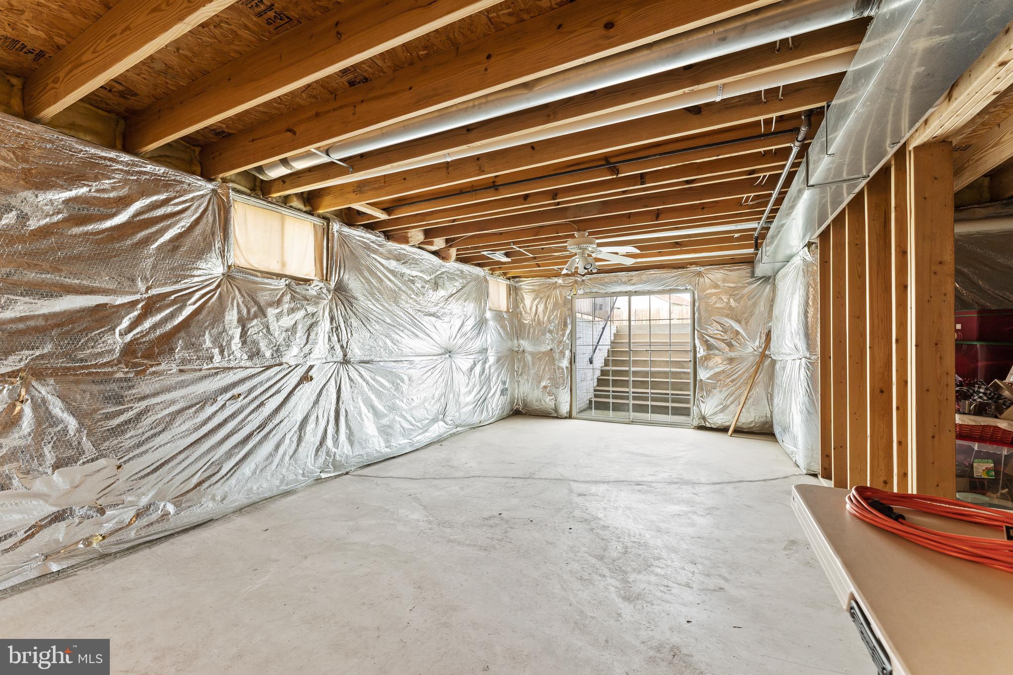 MAPLE GROVE - Residential