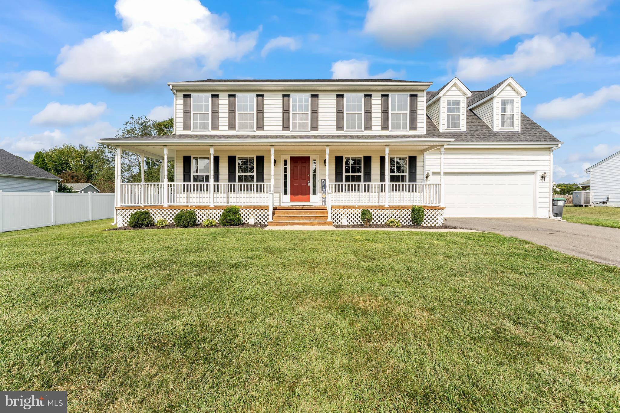 MAPLE GROVE - Residential