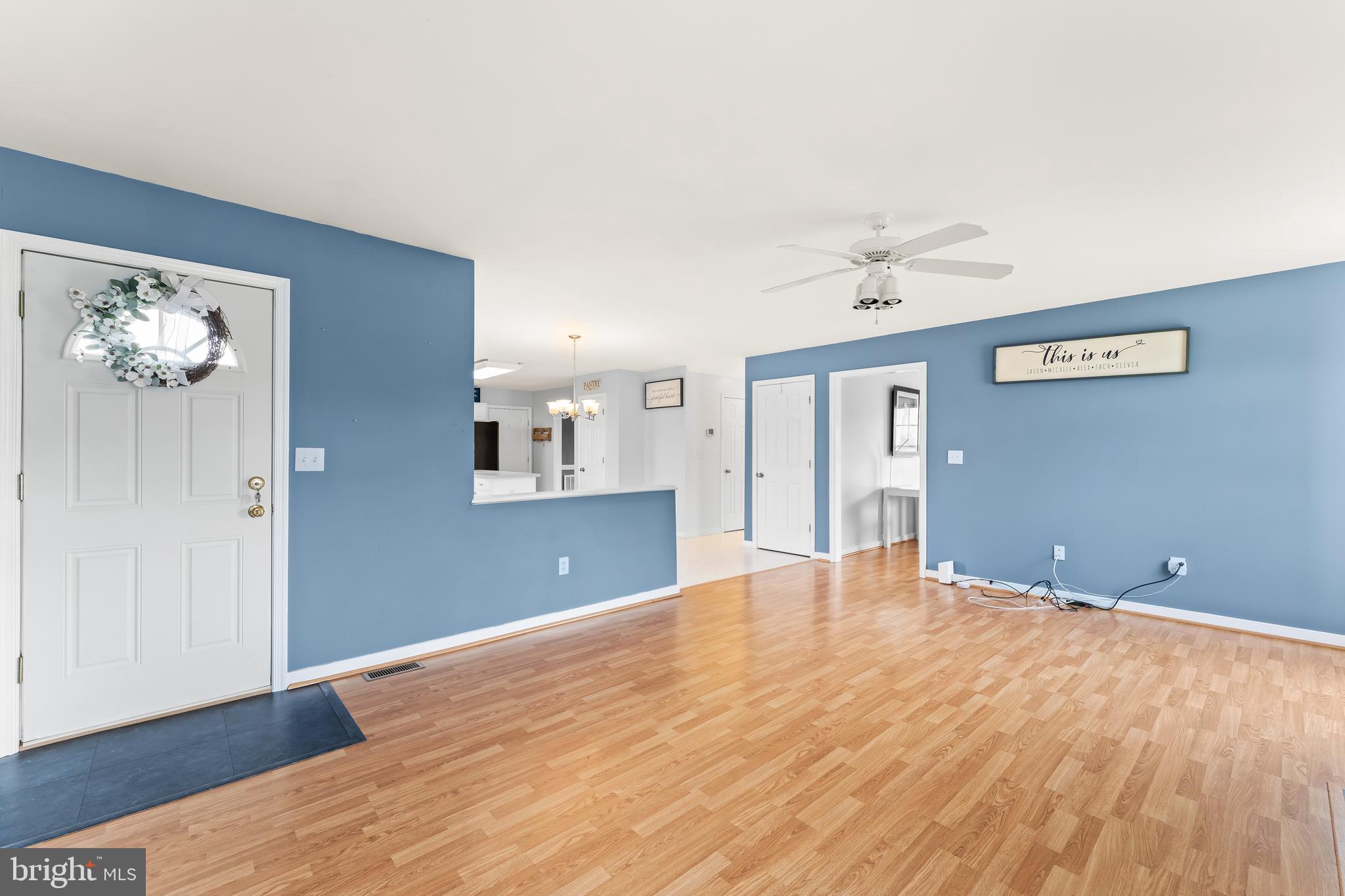 MAPLE GROVE - Residential