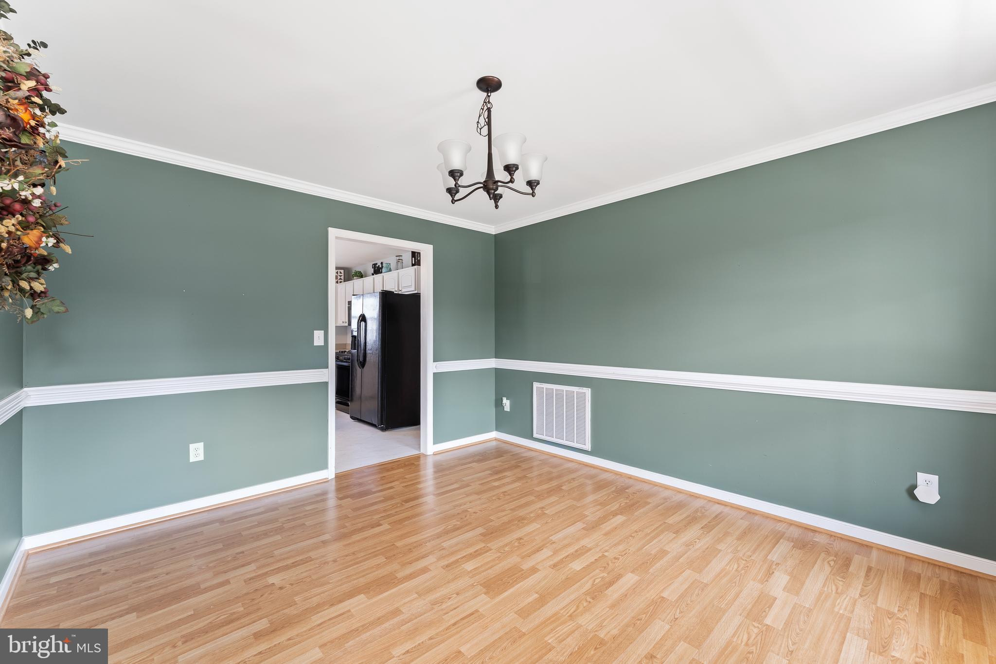 MAPLE GROVE - Residential