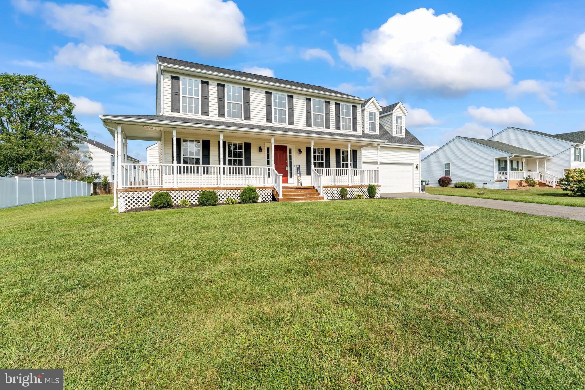 MAPLE GROVE - Residential