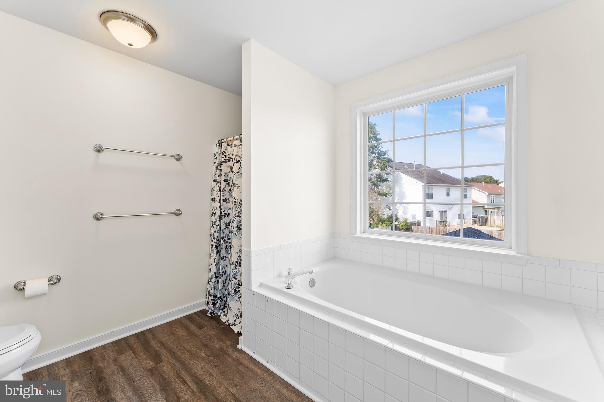 MAPLE GROVE - Residential