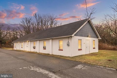 Photo of 104 Tuckahoe Road, SEWELL, NJ 08080 (MLS # NJGL2069464)