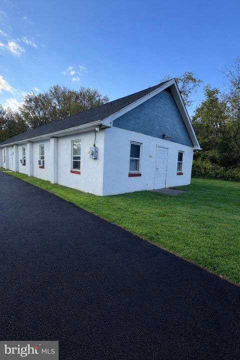 Photo of 104 Tuckahoe Road, SEWELL, NJ 08080 (MLS # NJGL2069464)