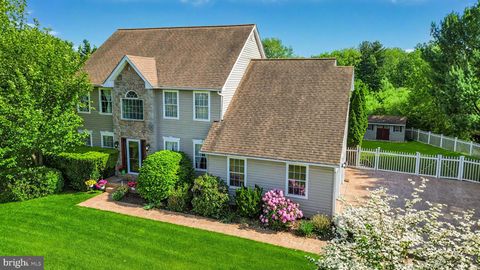 101 SWEETHOLLOW DRIVE BEAR DE 19701