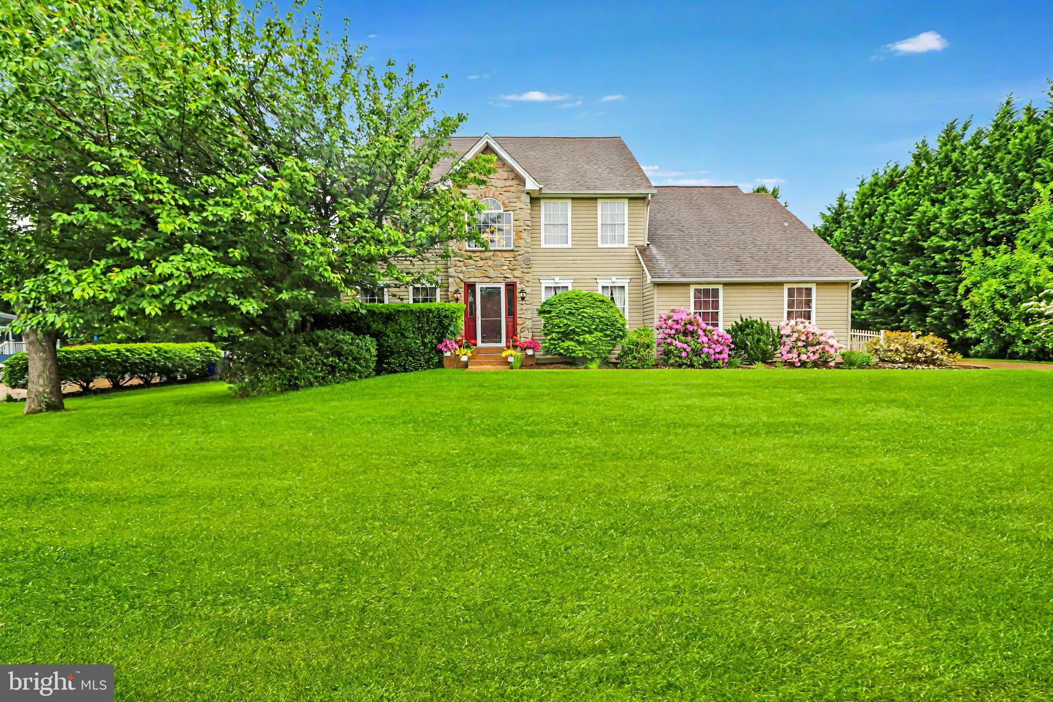 101 SWEETHOLLOW DRIVE