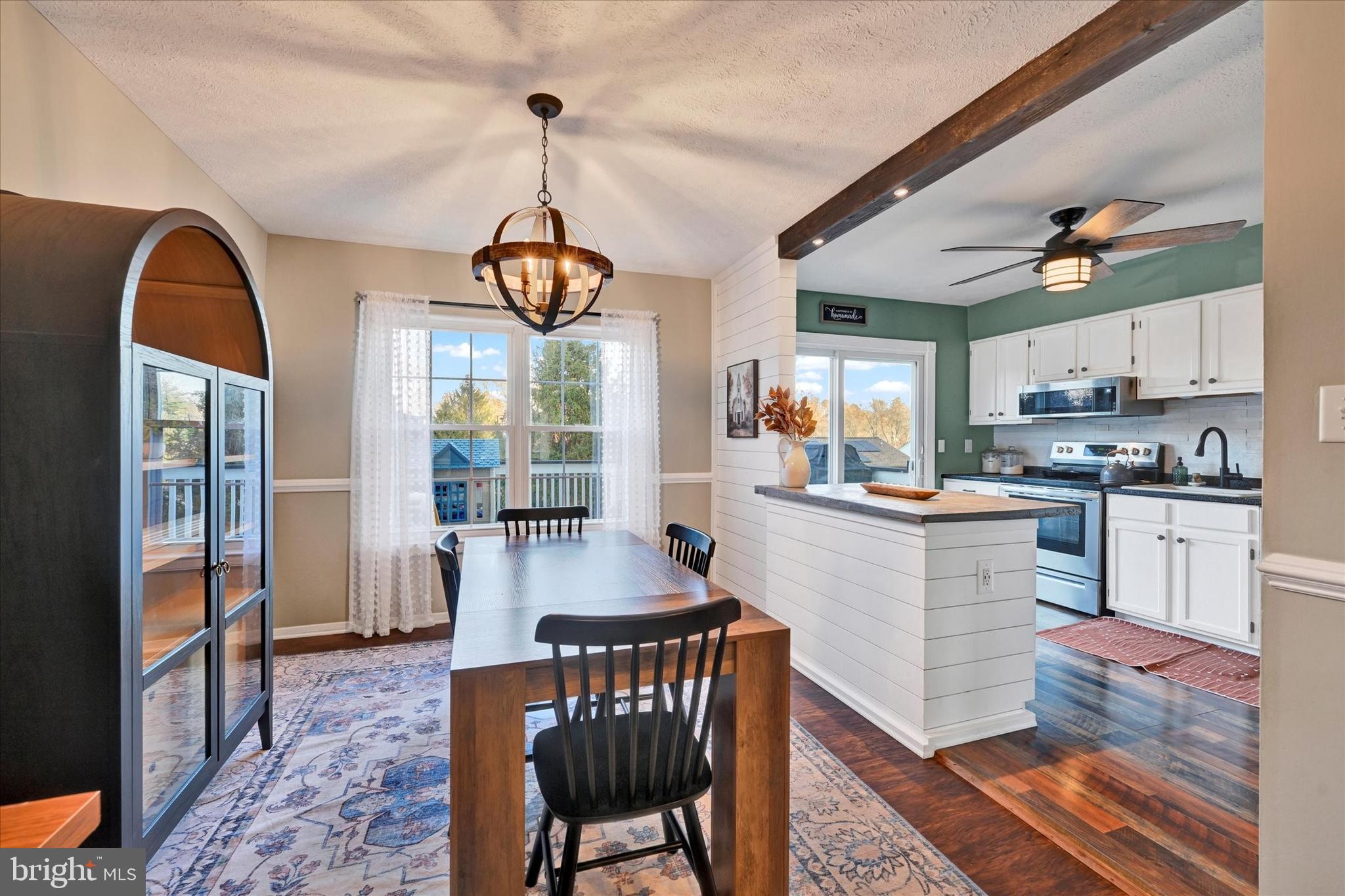 OAKHURST - Residential