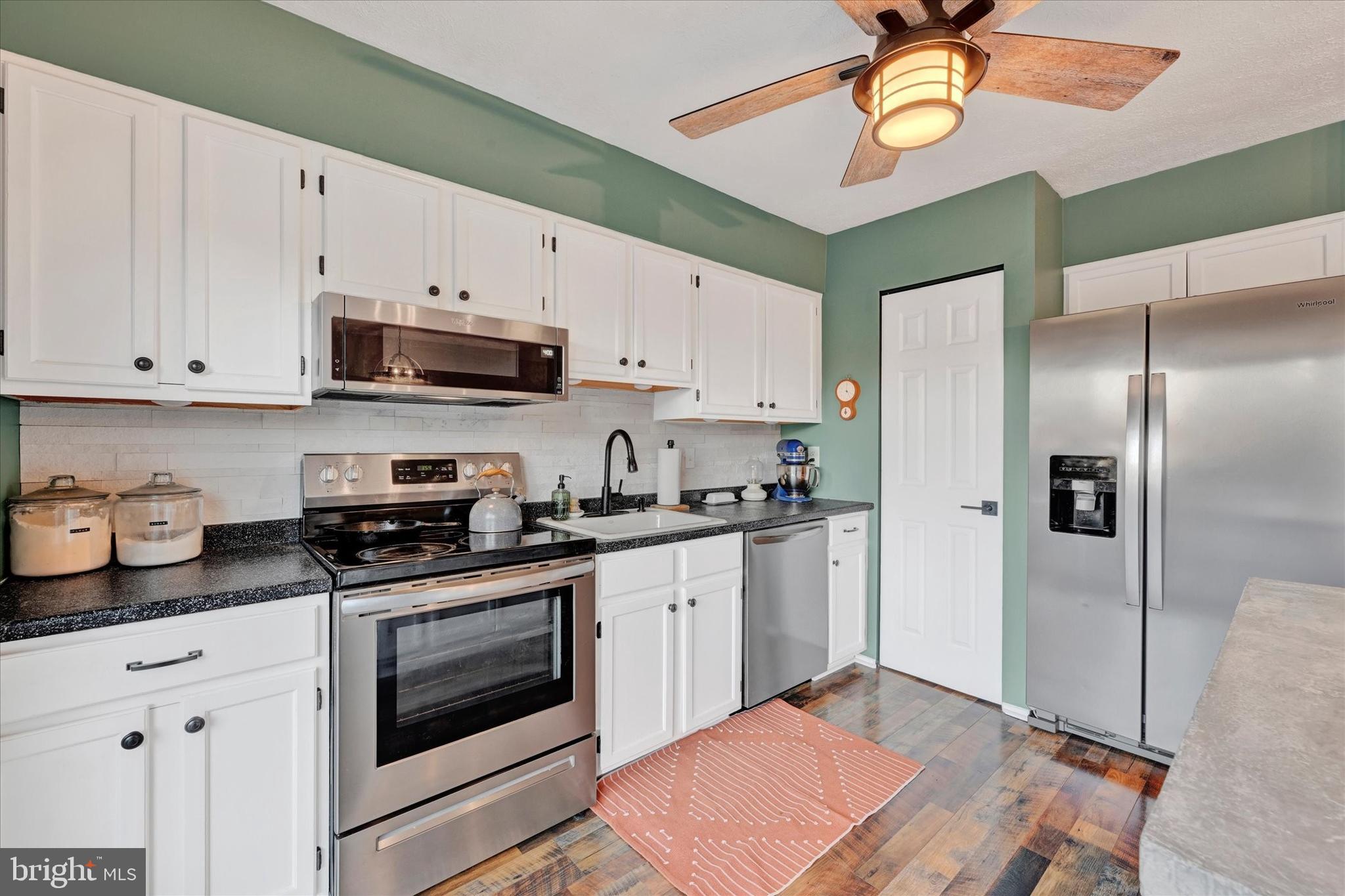 OAKHURST - Residential