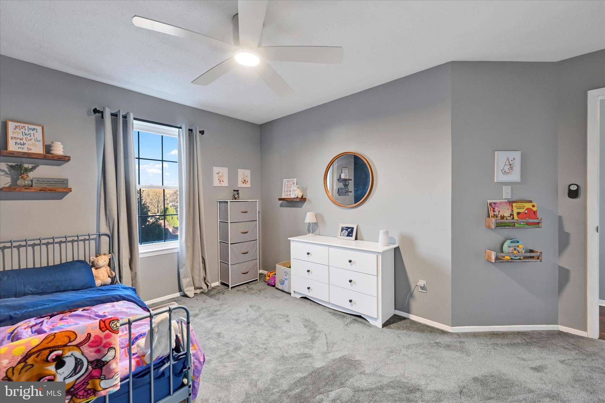 OAKHURST - Residential