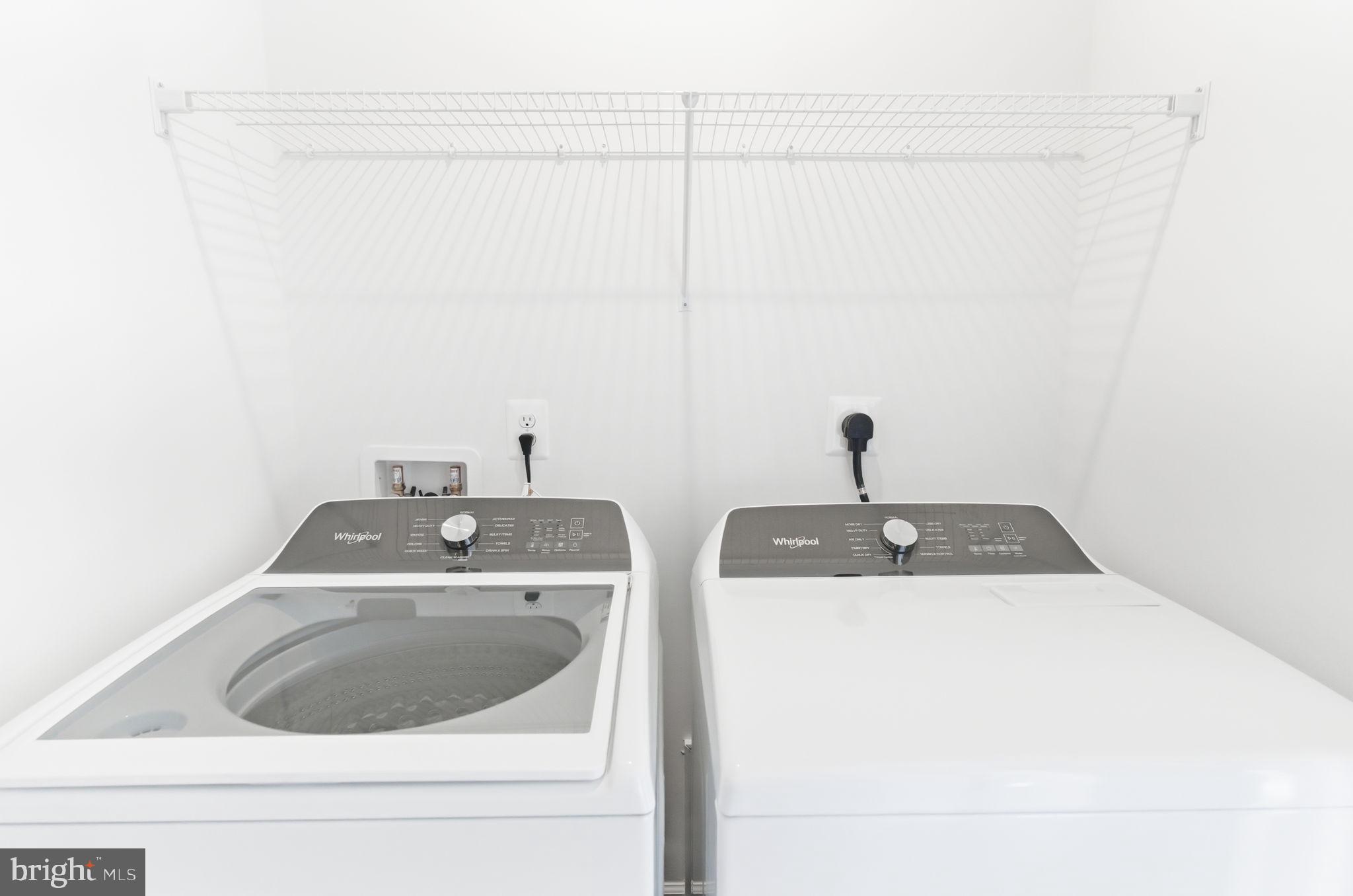 KING'S CROSSING - Residential