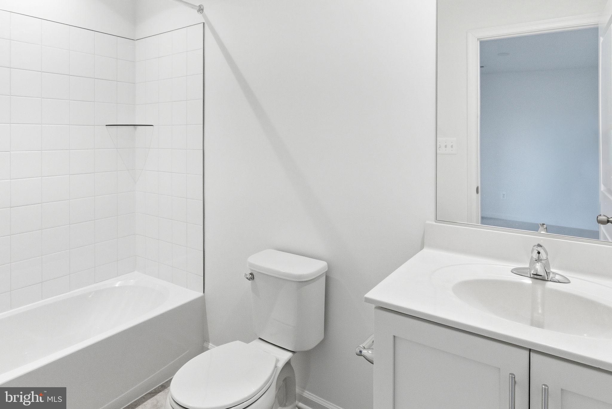 KING'S CROSSING - Residential