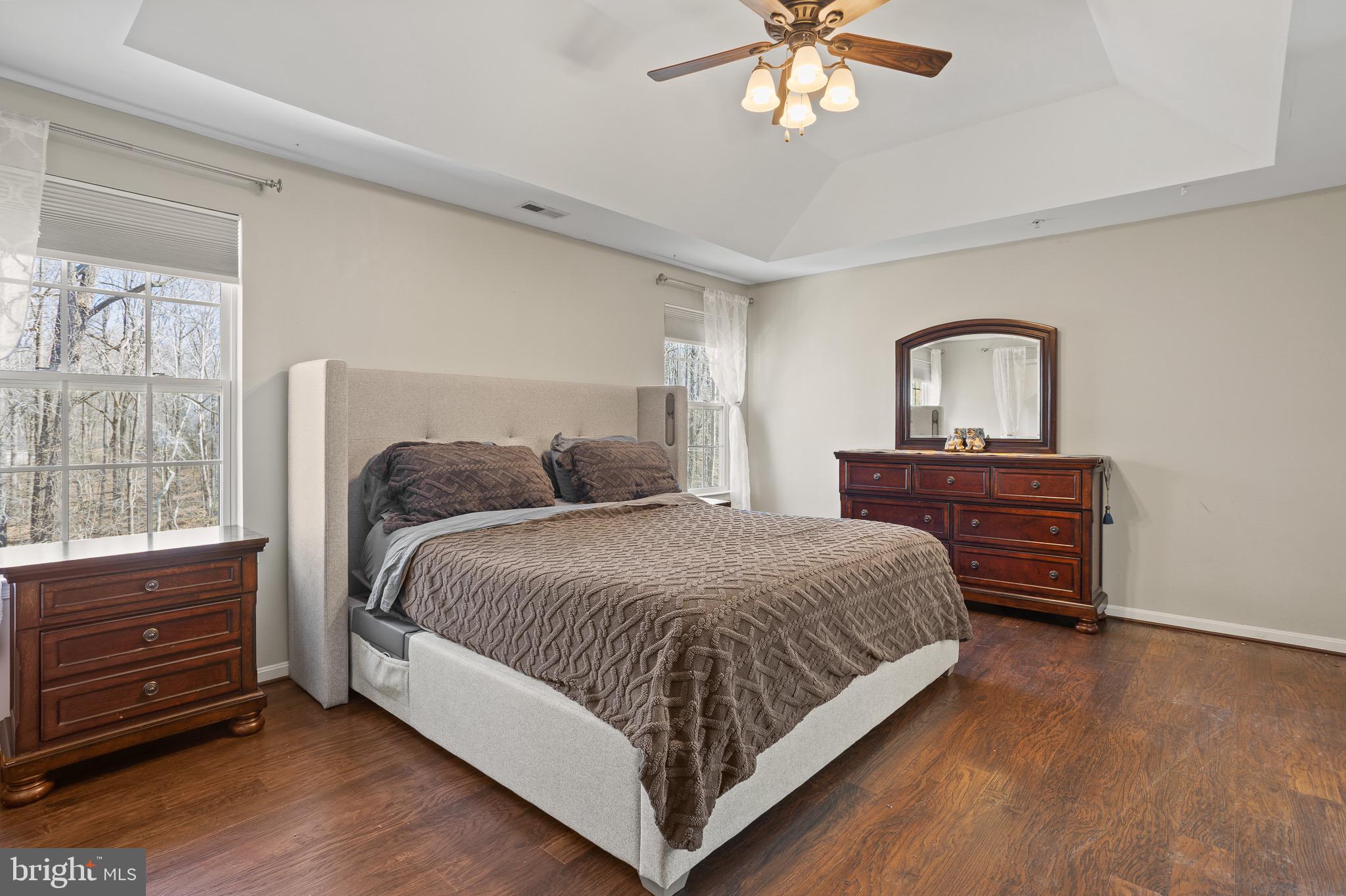 HOLBROOK ESTATES - Residential