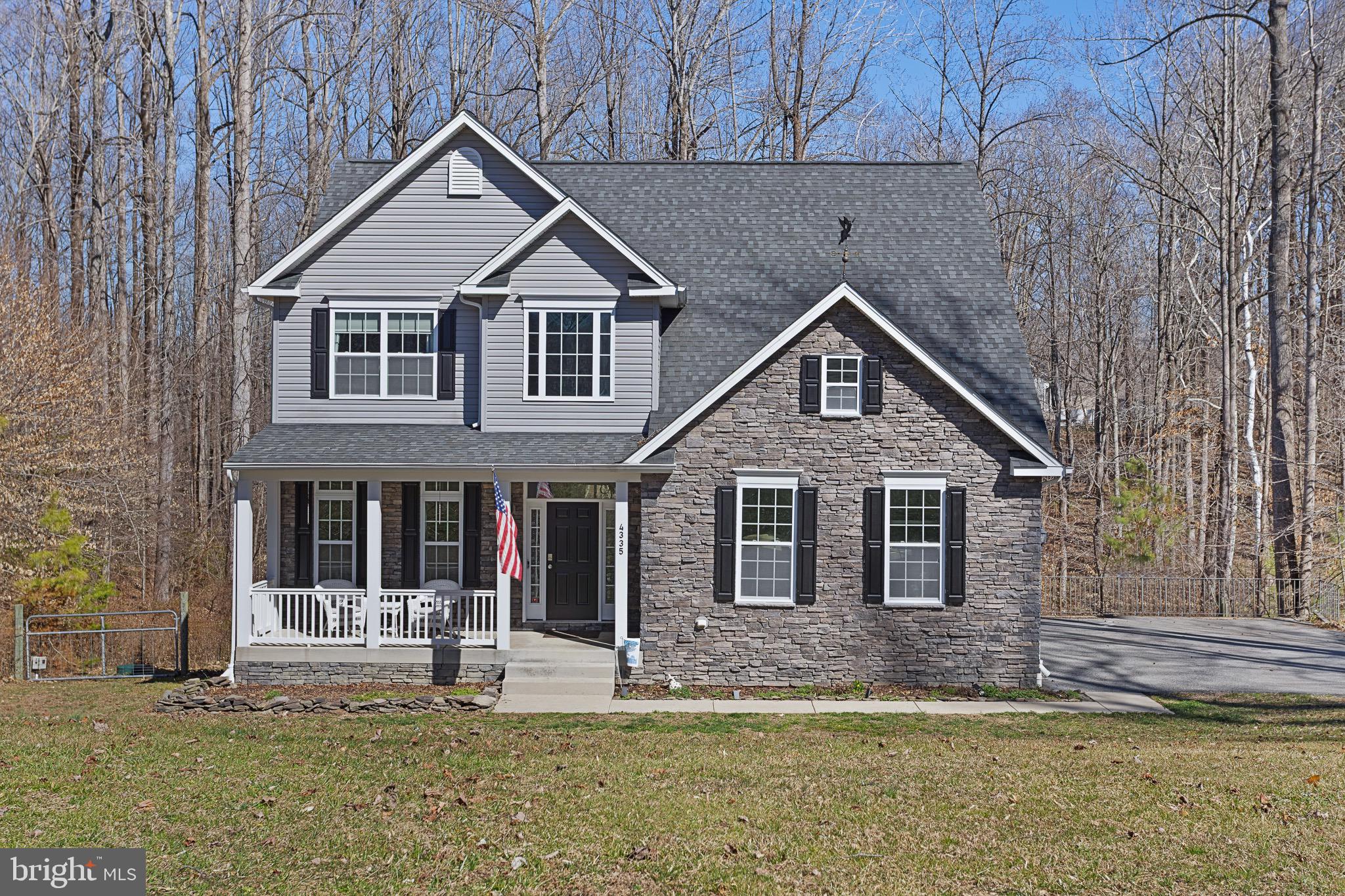 HOLBROOK ESTATES - Residential