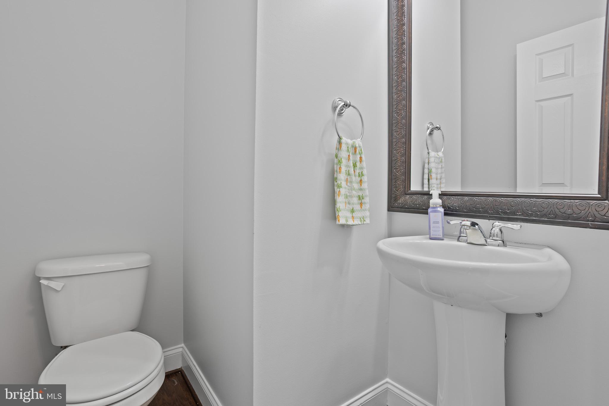 HOLBROOK ESTATES - Residential