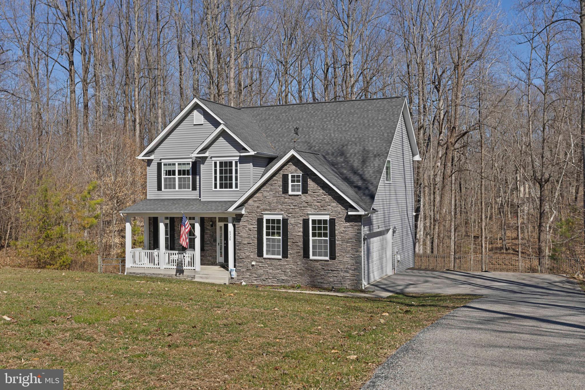 HOLBROOK ESTATES - Residential